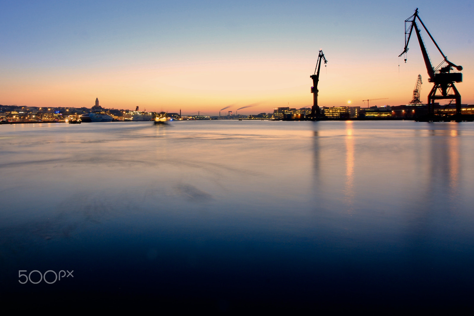 Canon EOS 550D (EOS Rebel T2i / EOS Kiss X4) sample photo. Gothenburg port, sweden photography