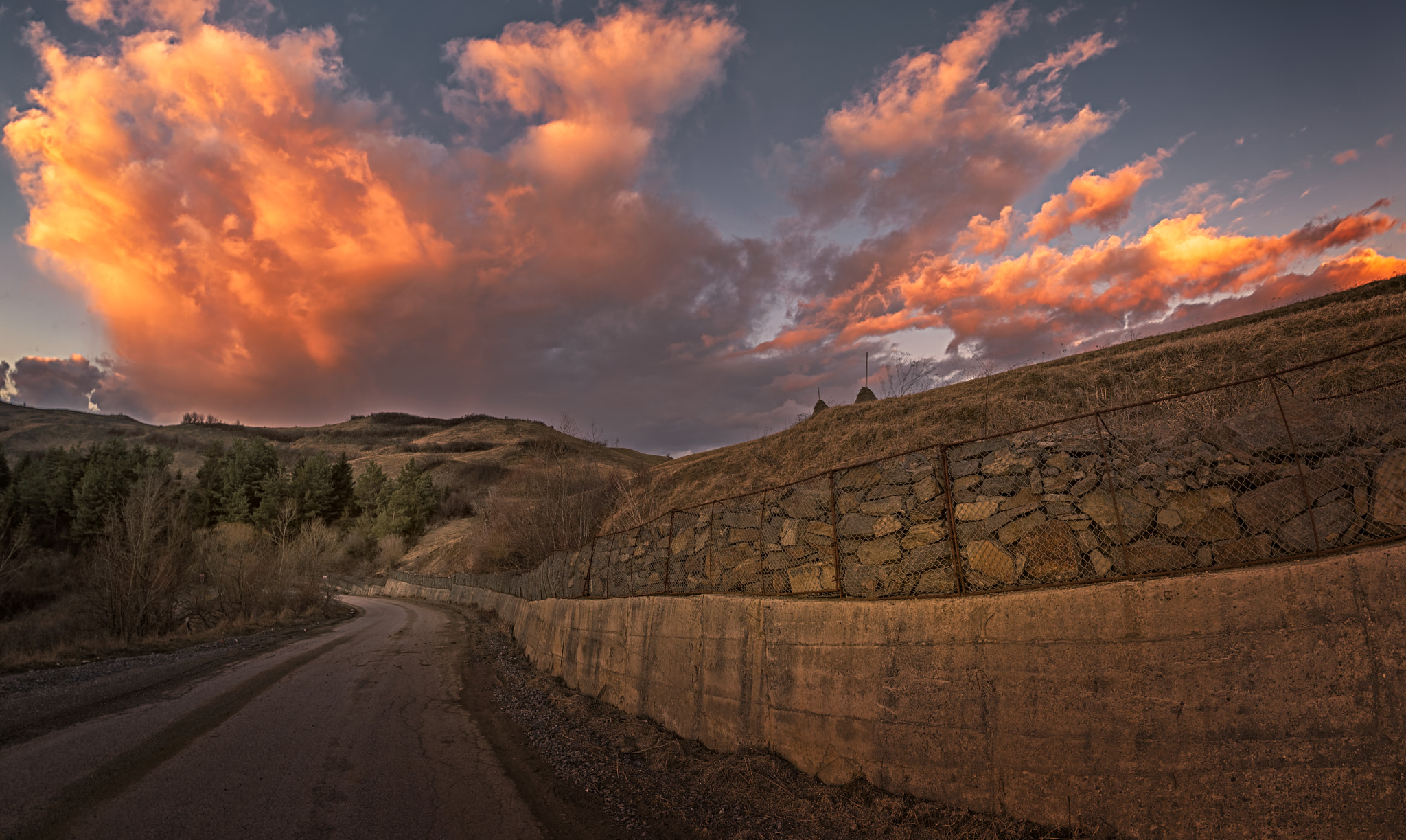 Nikon D810 + Samyang 12mm F2.8 ED AS NCS Fisheye sample photo. Road to sky photography