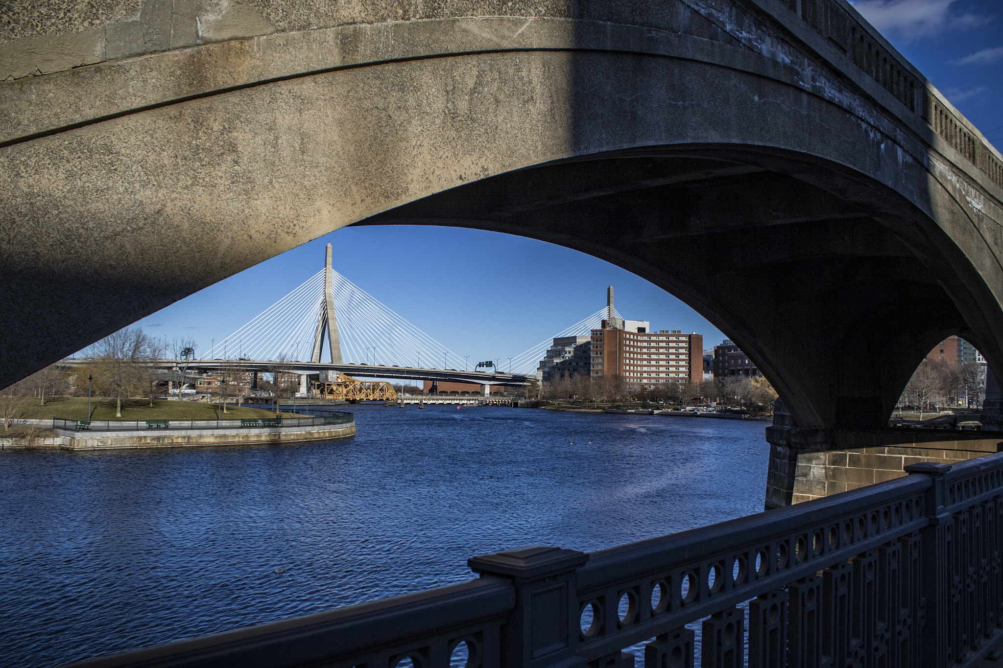 Canon EOS 7D Mark II + Canon EF-S 18-55mm F3.5-5.6 IS II sample photo. Boston different perspective photography