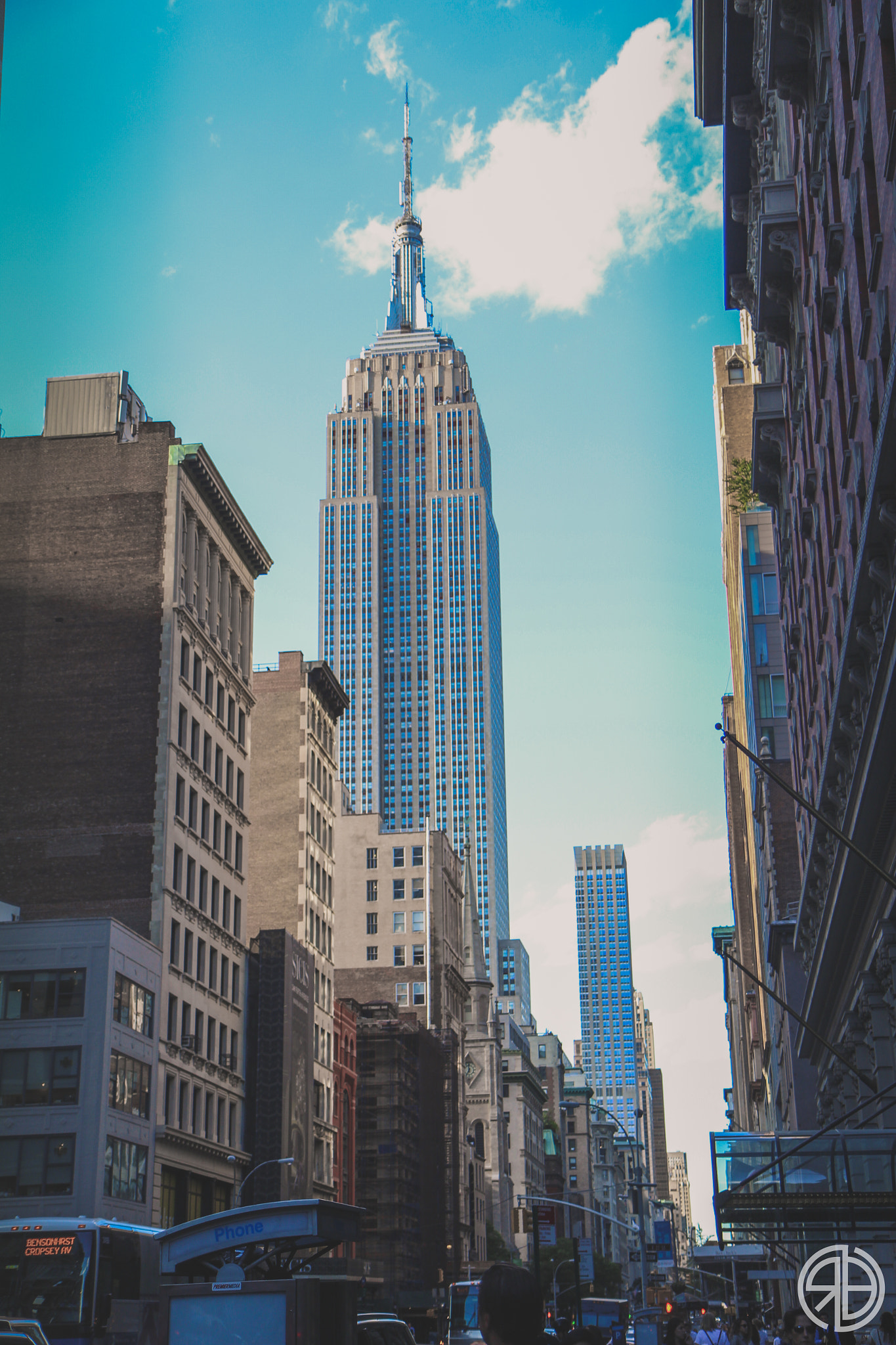 Canon EOS 100D (EOS Rebel SL1 / EOS Kiss X7) sample photo. The empire state building photography