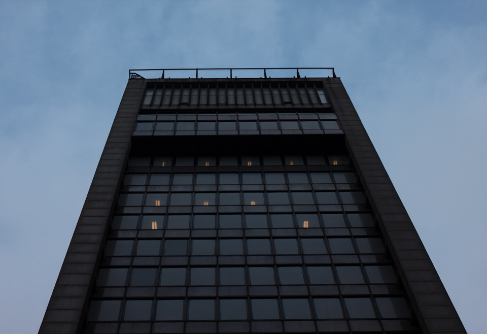 Canon EOS 500D (EOS Rebel T1i / EOS Kiss X3) sample photo. São paulo building photography