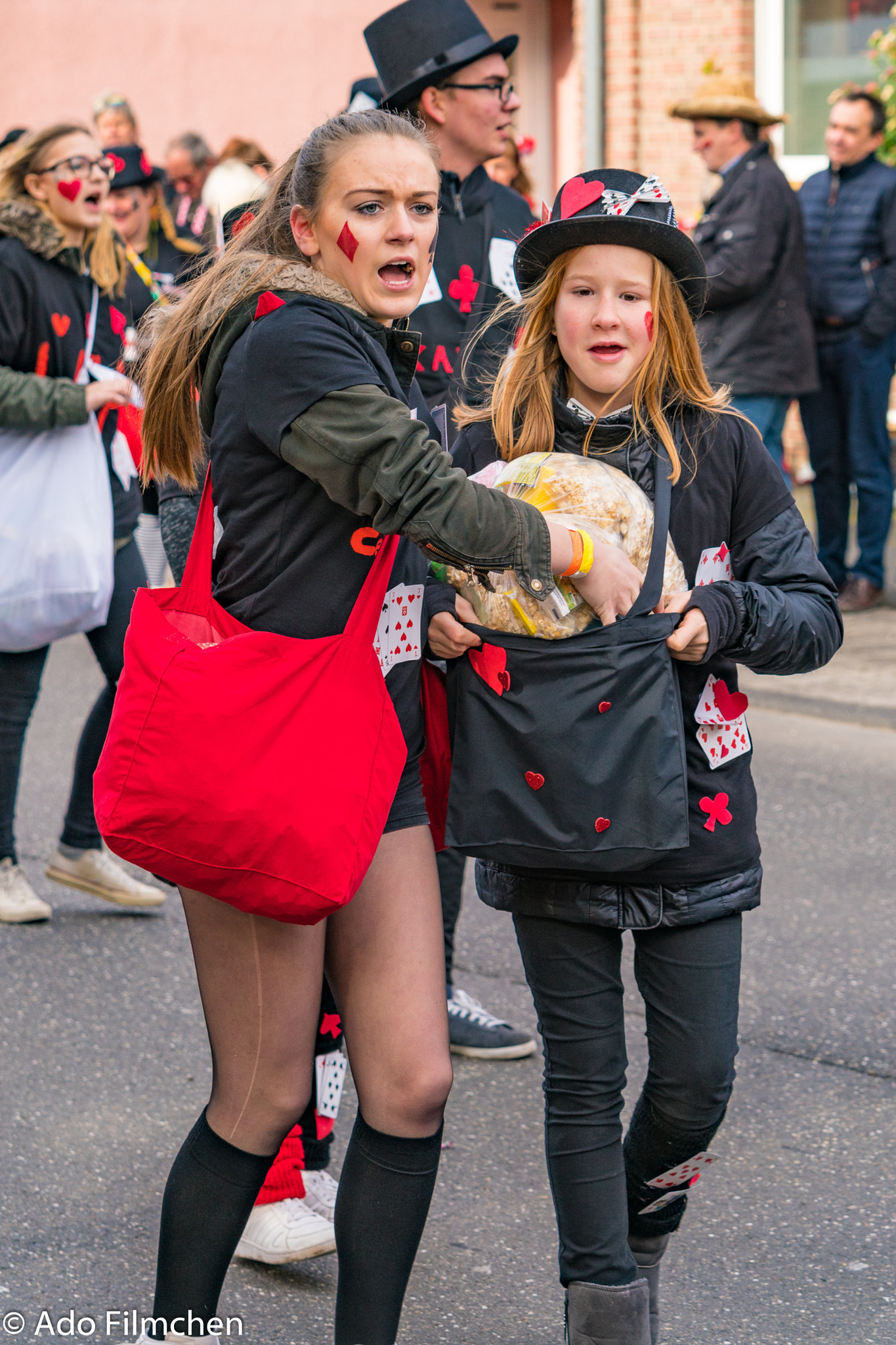 Sony FE 70-200mm F2.8 GM OSS sample photo. Rosenmontag balkhausen photography