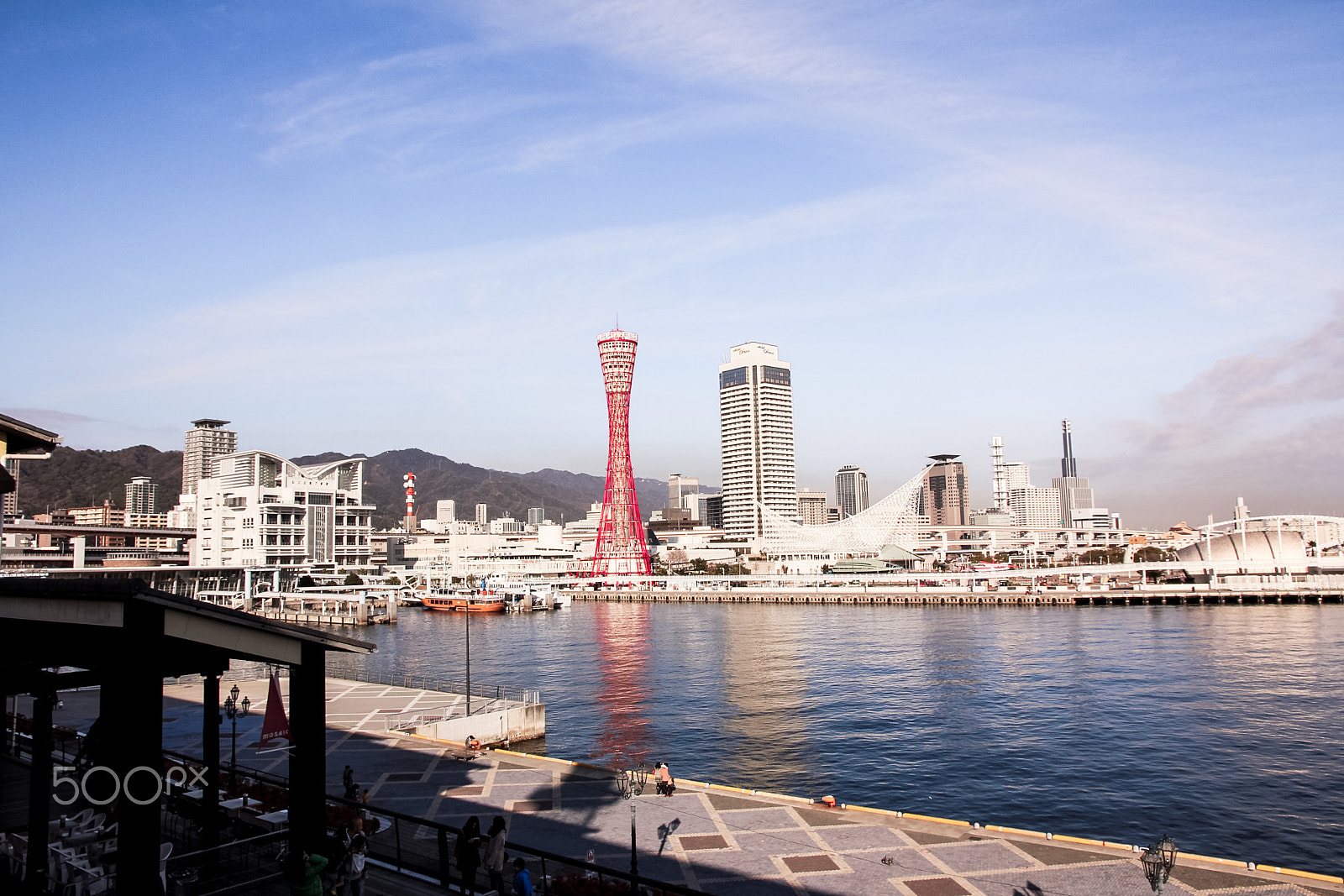 Canon EOS 550D (EOS Rebel T2i / EOS Kiss X4) sample photo. Winter in kobe photography