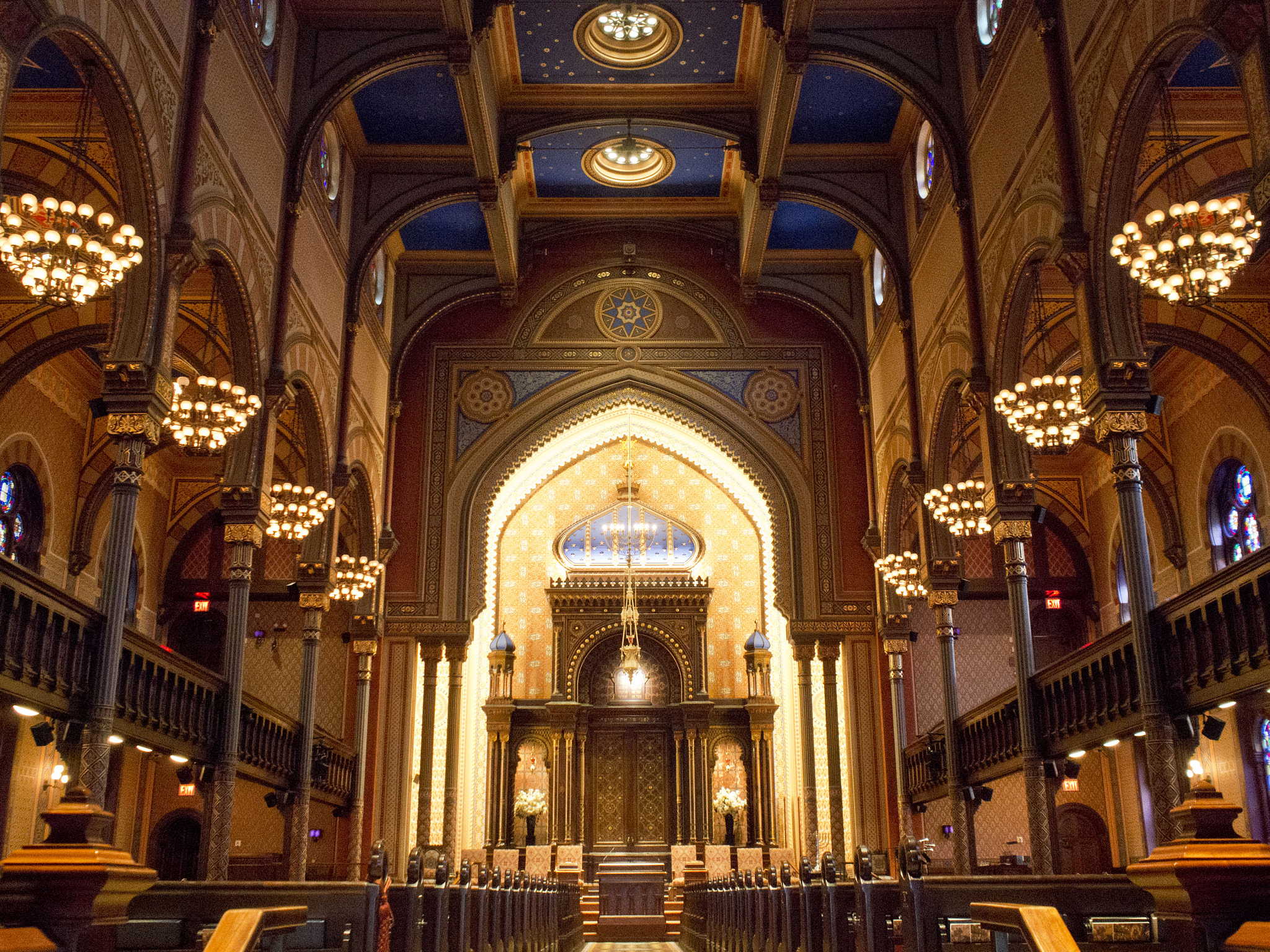 Olympus PEN E-P5 + Olympus M.Zuiko Digital 17mm F1.8 sample photo. Central synagogue, new york photography