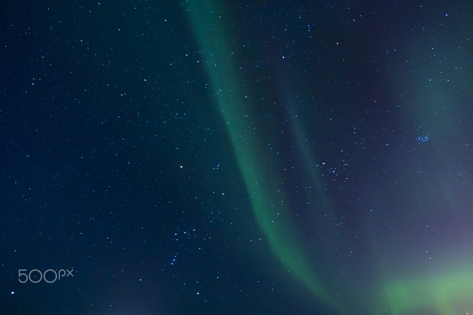 Sony a6500 + Sigma 19mm F2.8 EX DN sample photo. Northern lighs at ingolfsskali restaurant photography