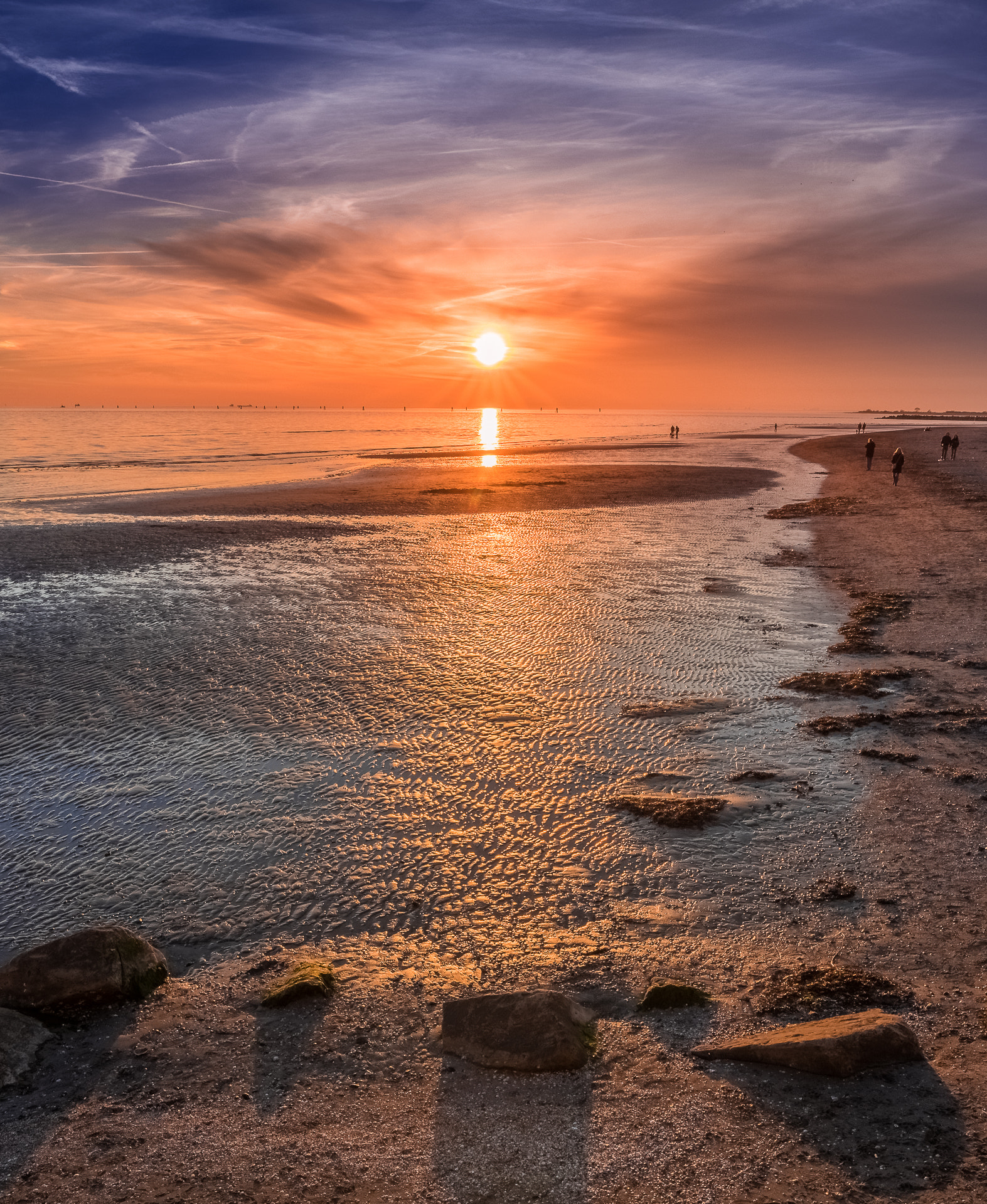 Canon EF 16-35mm F4L IS USM sample photo. Hdr sunset photography