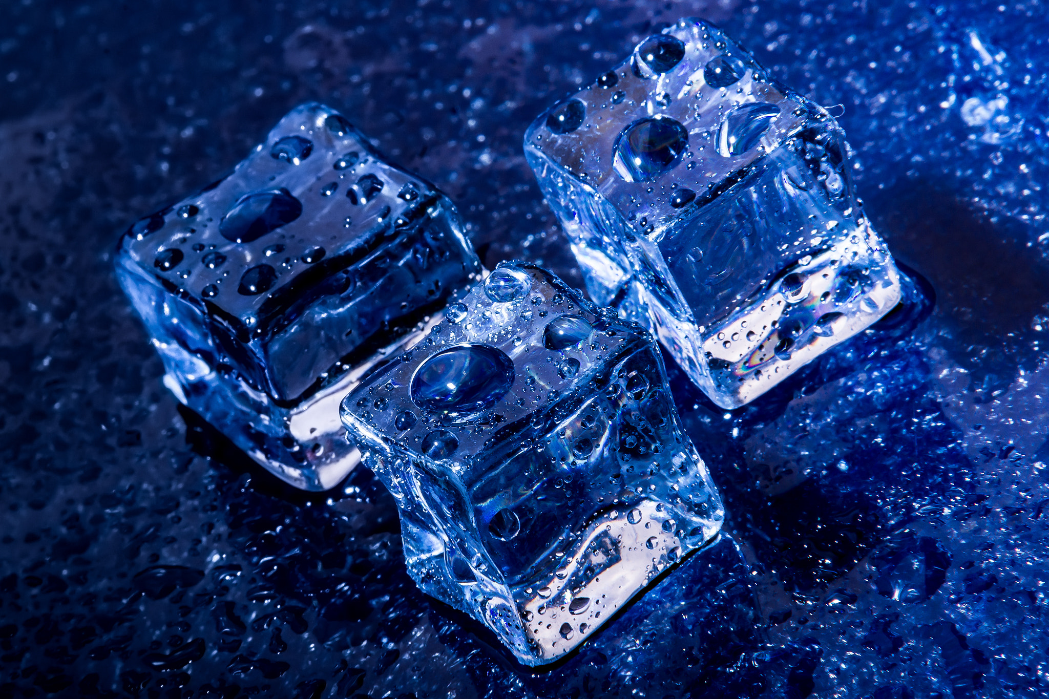 Pentax K-5 sample photo. Ice cubes photography