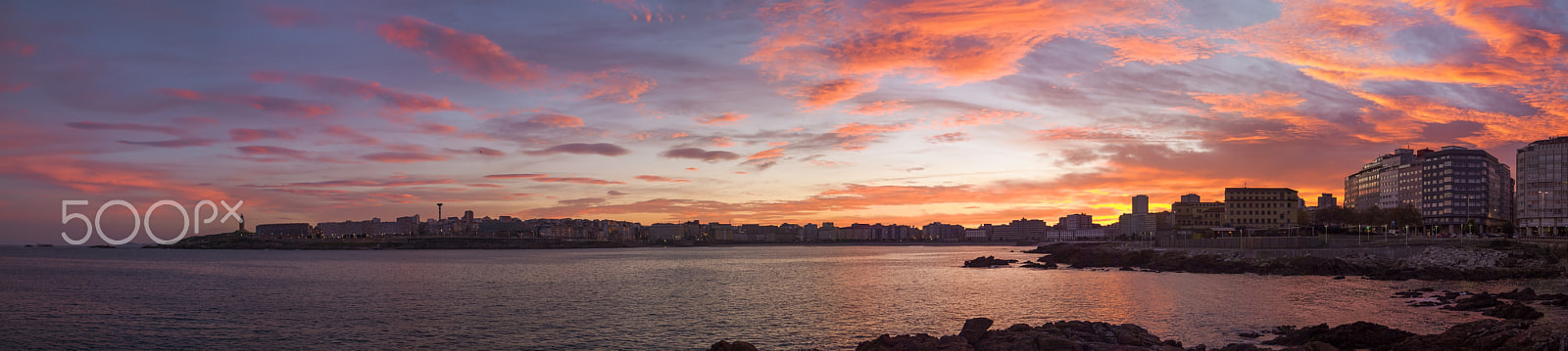 Panasonic Lumix DMC-GF5 + LUMIX G VARIO 14-42/F3.5-5.6 II sample photo. Amanece en la coruña photography