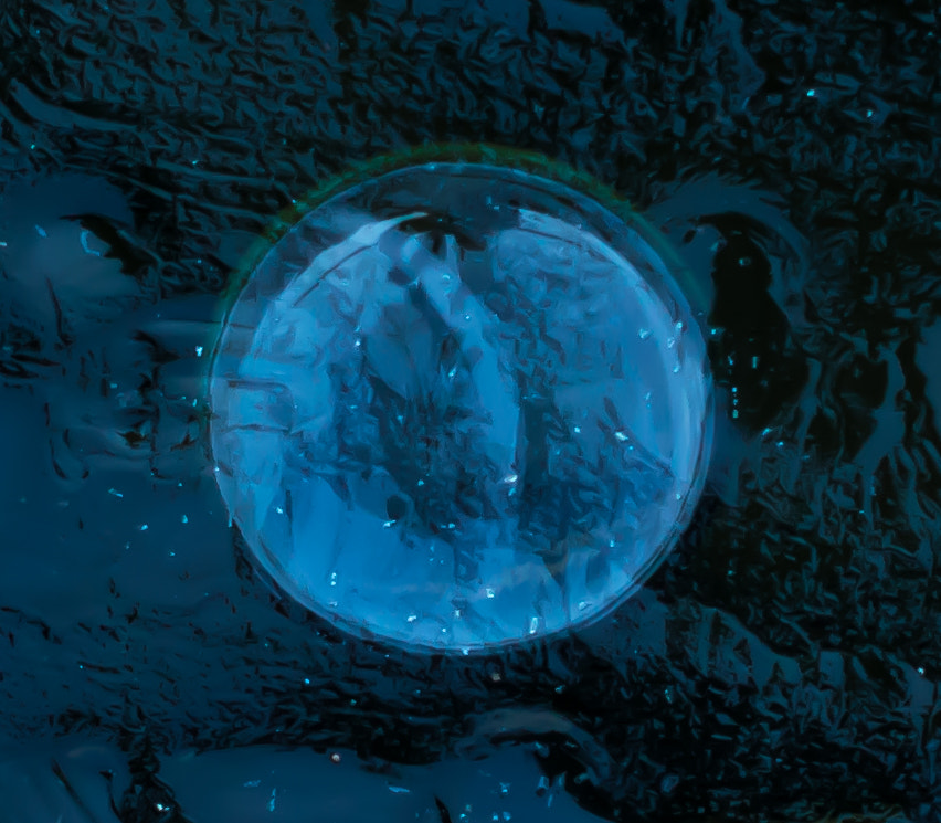 Nikon AF-S DX Micro Nikkor 40mm F2.8 sample photo. Ice bubble photography