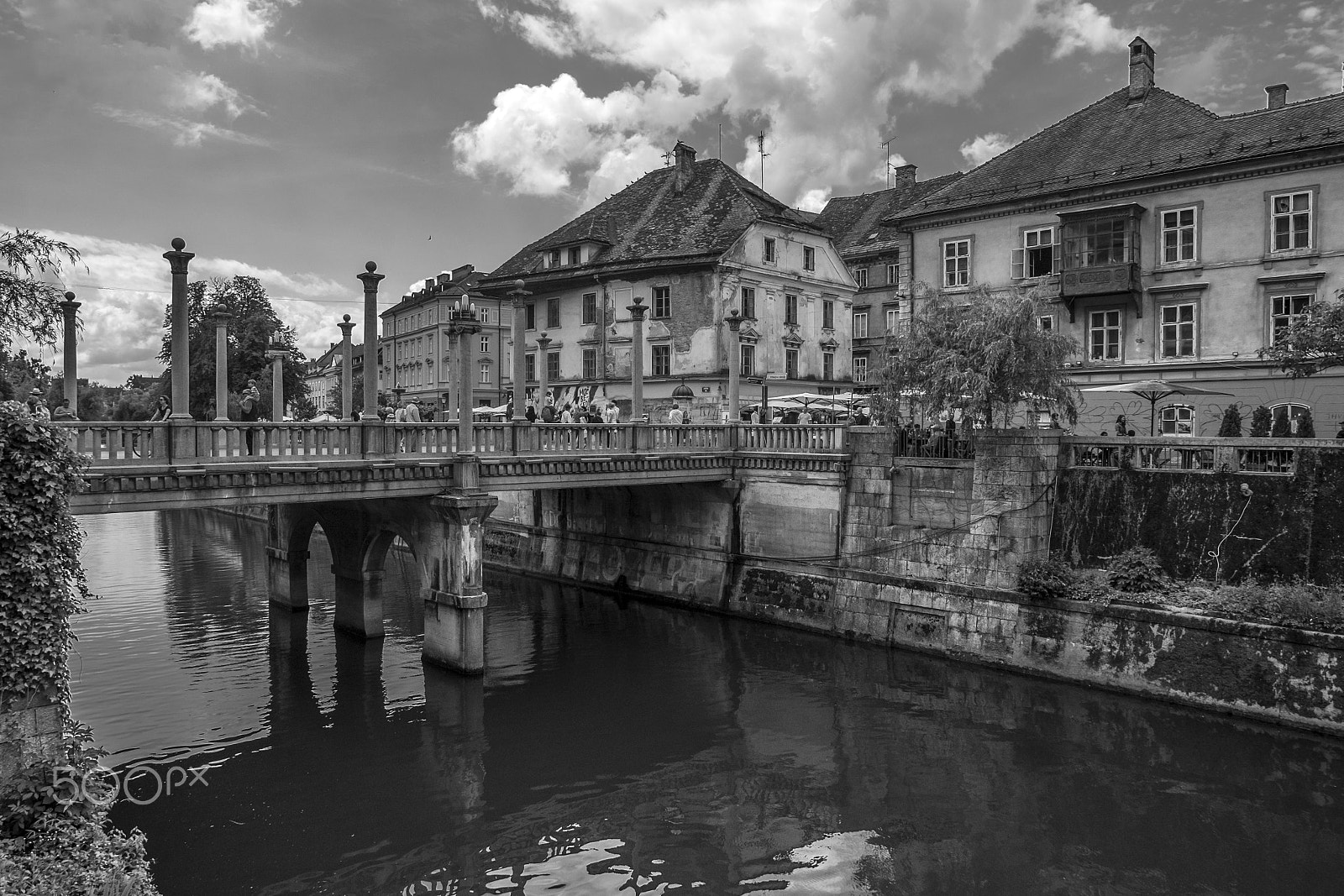 Fujifilm X-T1 sample photo. Ljubljana slovenia photography