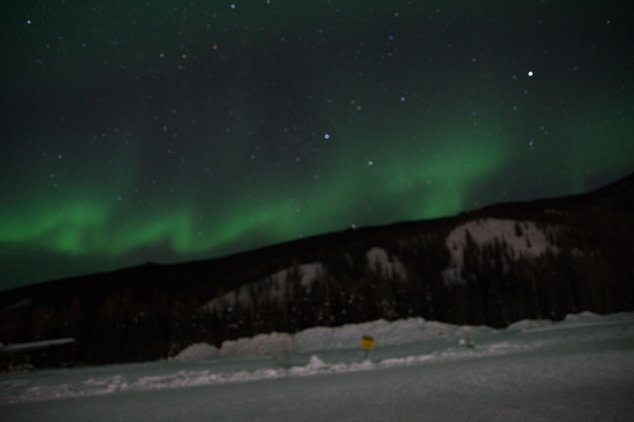 Sony SLT-A77 sample photo. Green wave lights up the sky photography