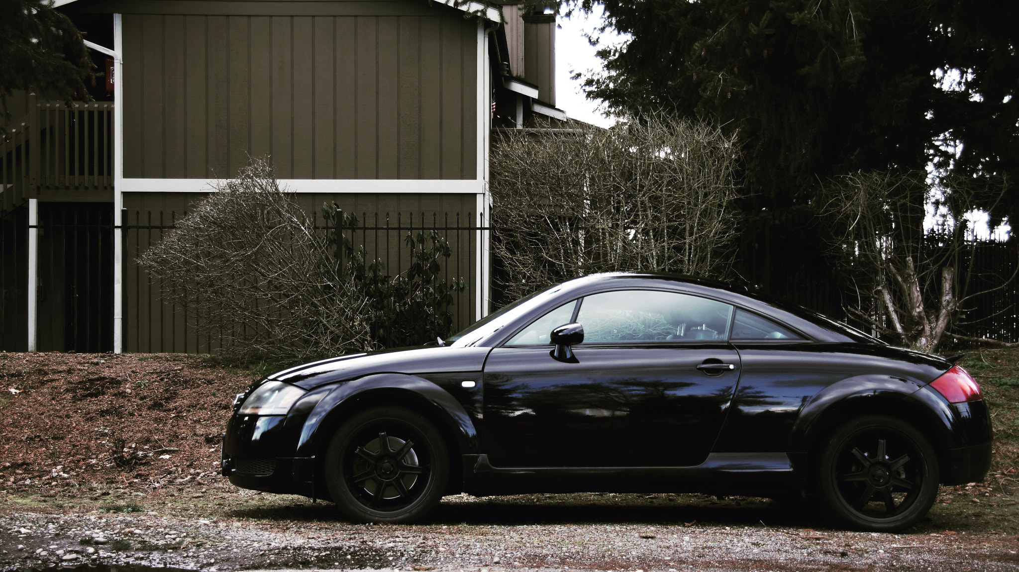 Sony DT 18-250mm F3.5-6.3 sample photo. Side view of the batmobile! :) photography