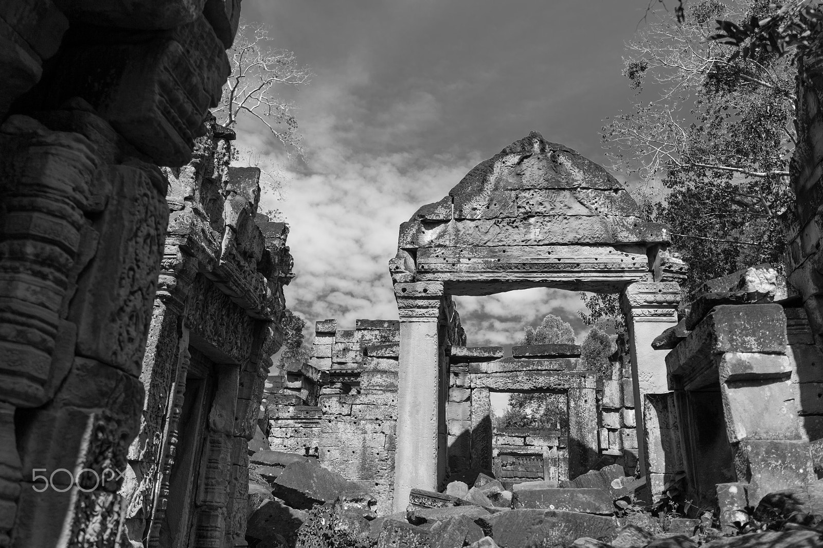 Nikon D4S sample photo. Old temples in cambodia photography