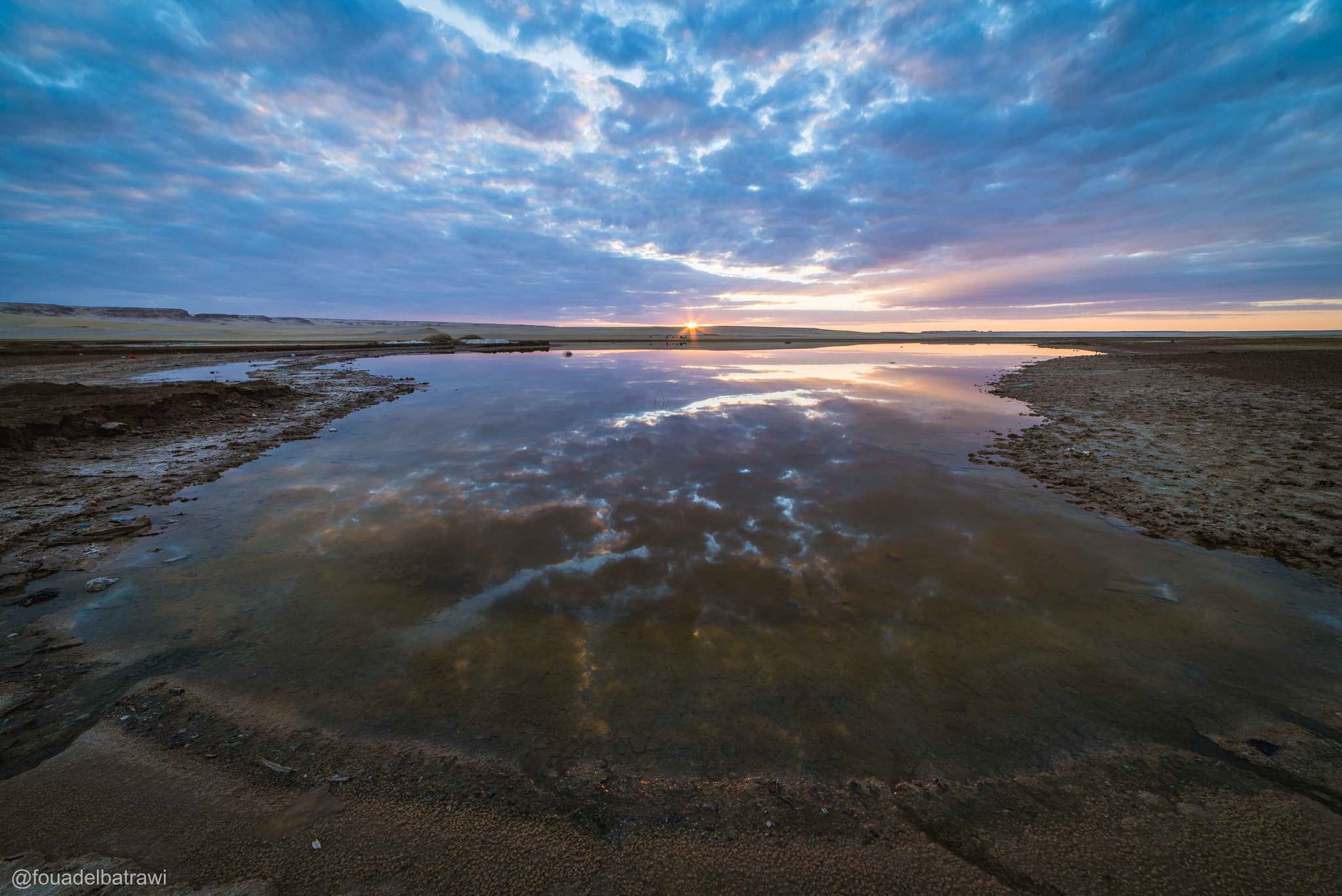Samyang 14mm F2.8 ED AS IF UMC sample photo. Reflections photography