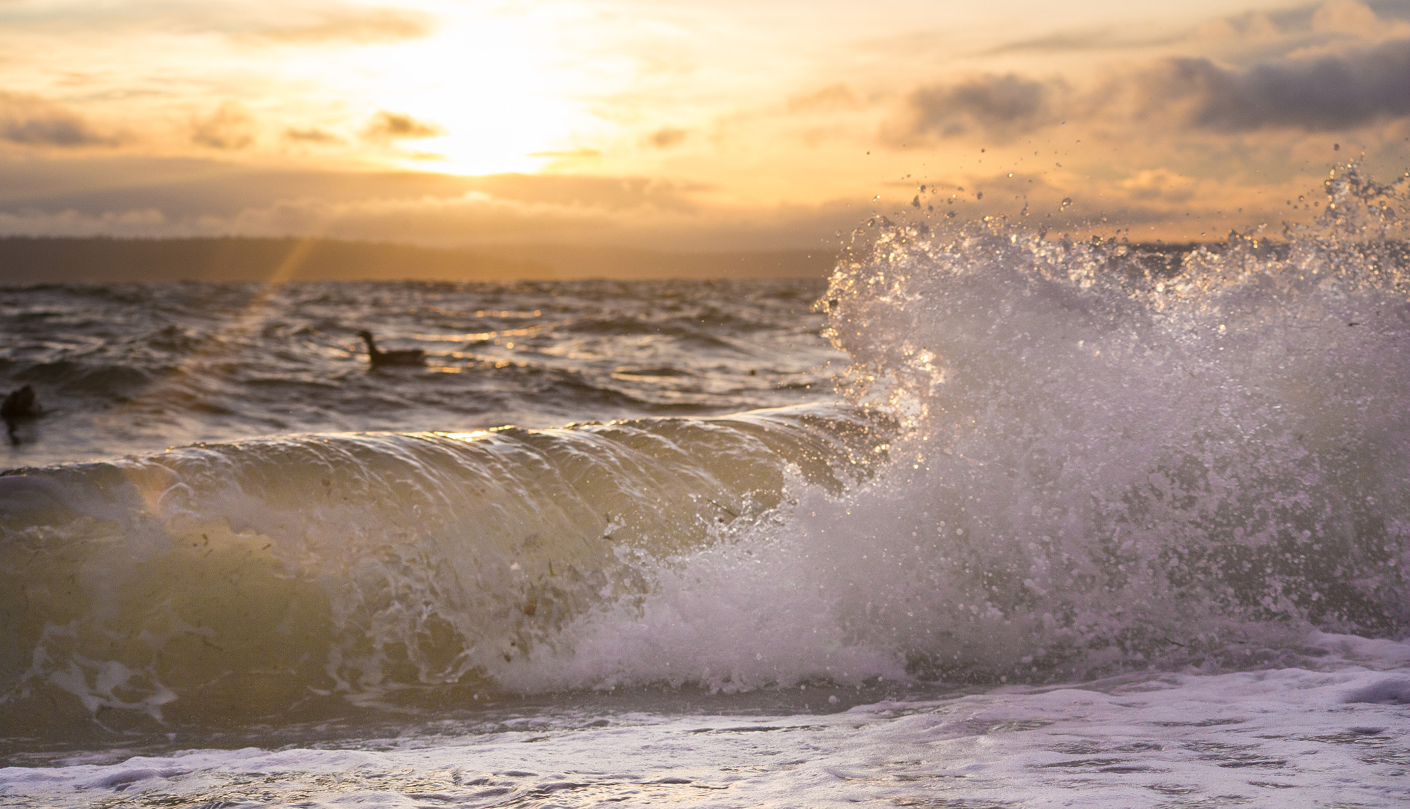 Canon EOS 6D + Sigma 50-200mm F4-5.6 DC OS HSM sample photo. Sunset wave photography