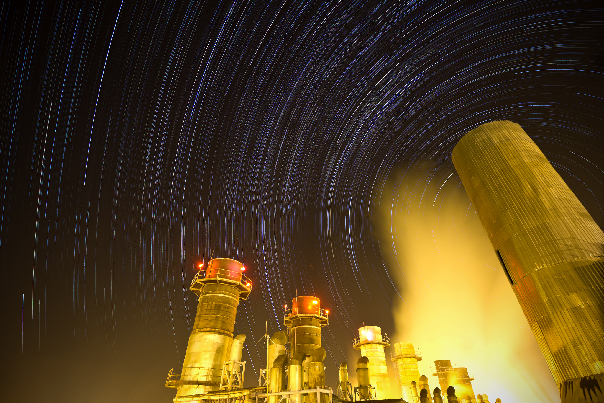 Canon EOS 550D (EOS Rebel T2i / EOS Kiss X4) sample photo. Night sky at my workplace photography