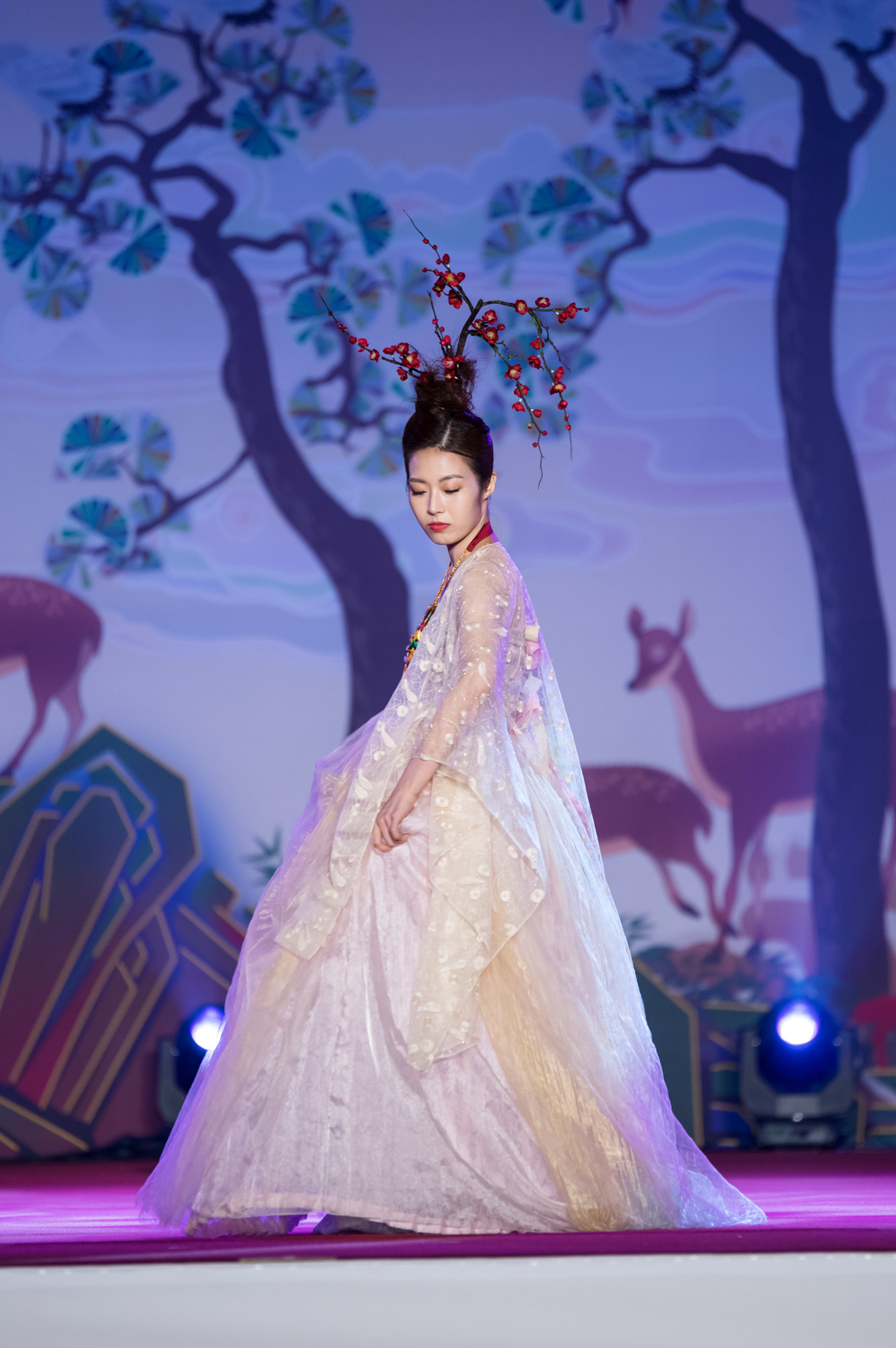 Pentax K-3 sample photo. Hanbok fashion show photography