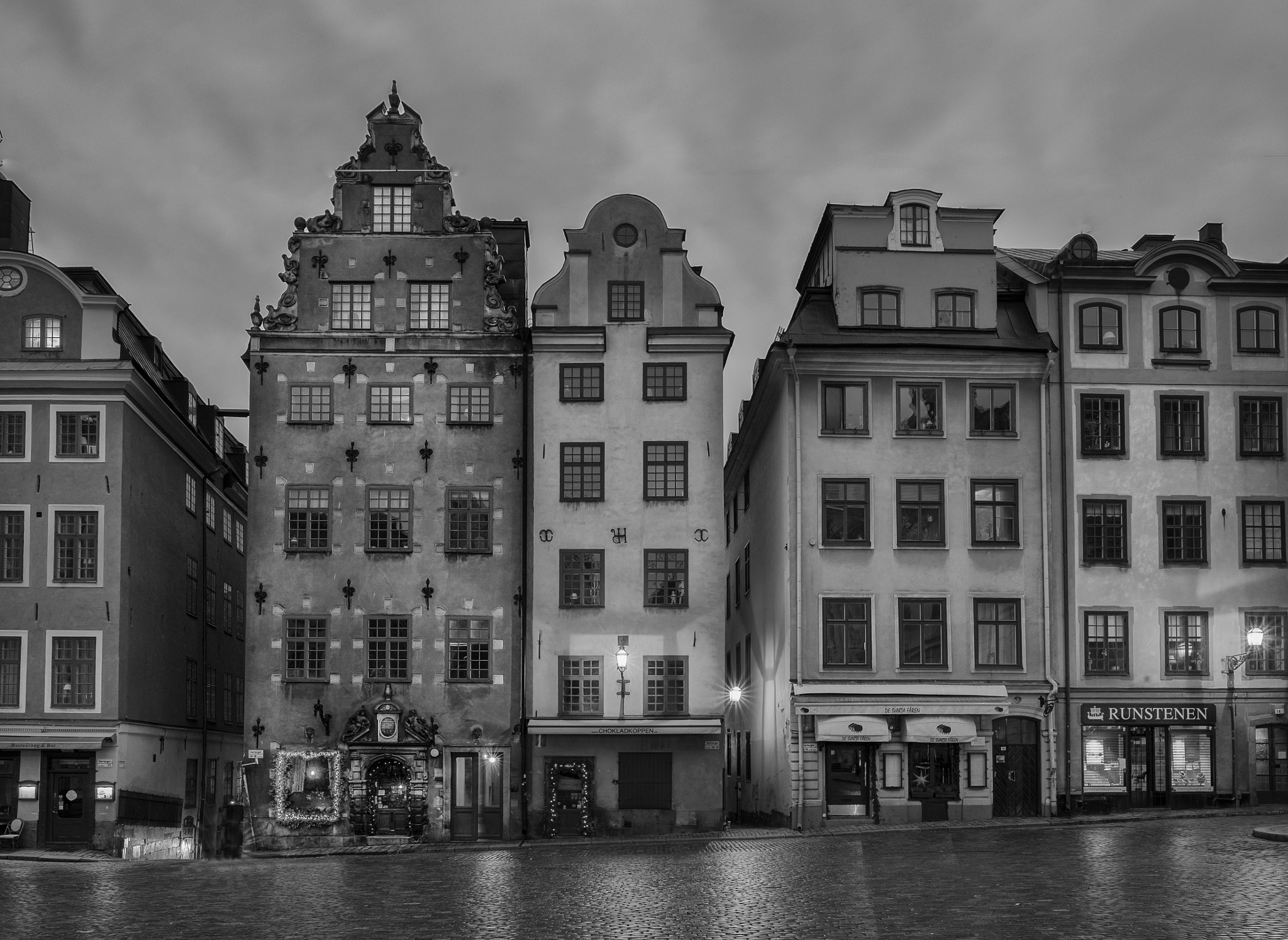 Fujifilm X-Pro1 + Fujifilm XF 16mm F1.4 R WR sample photo. Stockholm bloodbath photography