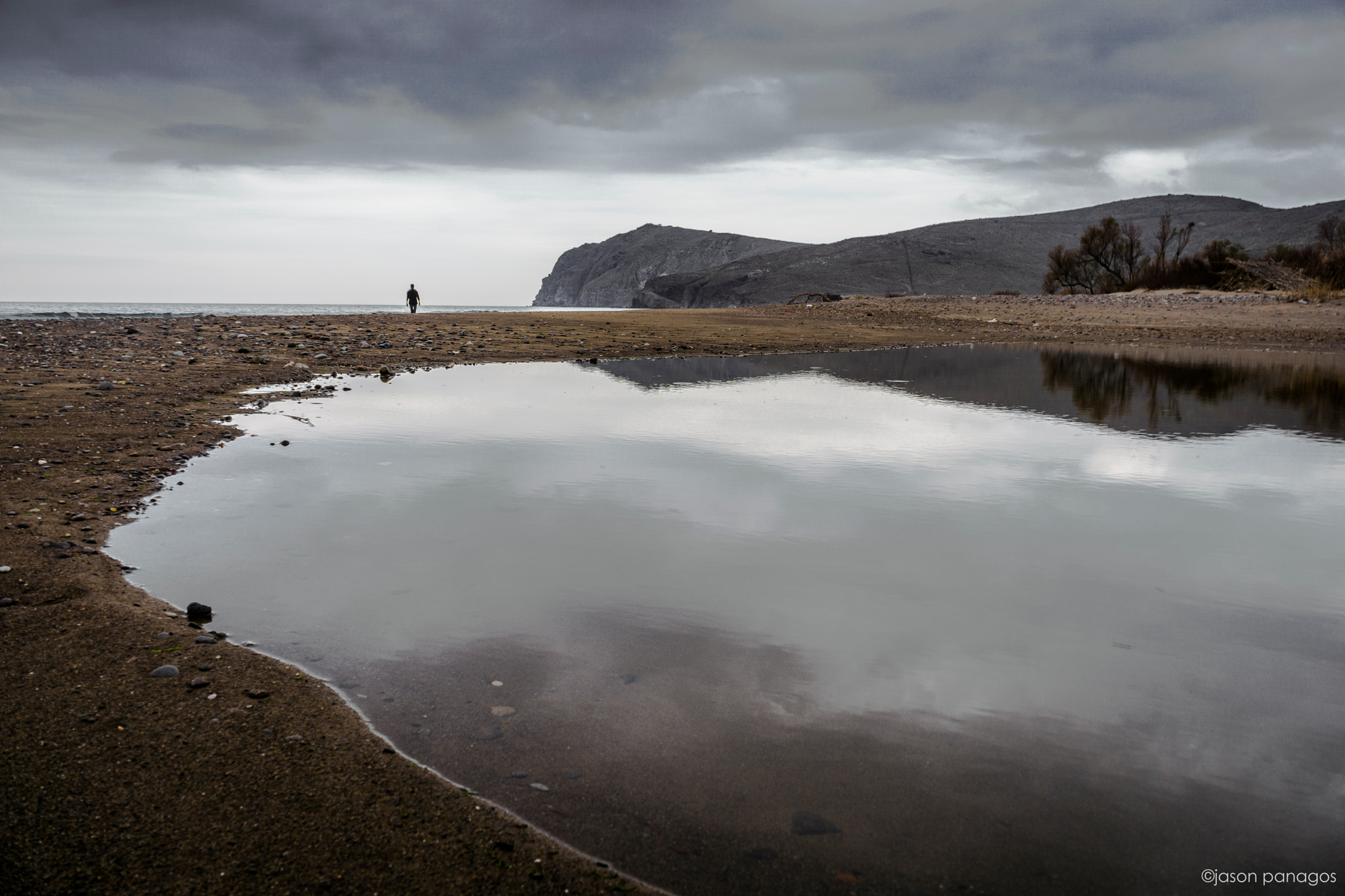 Sony a6000 + Sony E 18-55mm F3.5-5.6 OSS sample photo. Mirror.. photography
