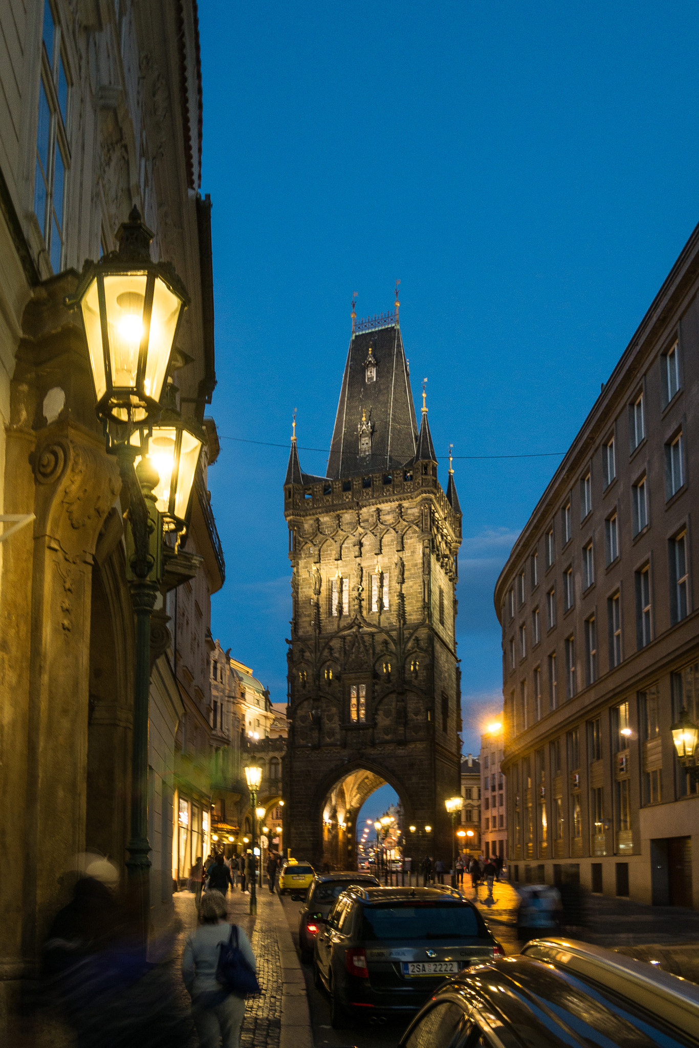 Panasonic Lumix DMC-GX7 sample photo. Paseando praga photography