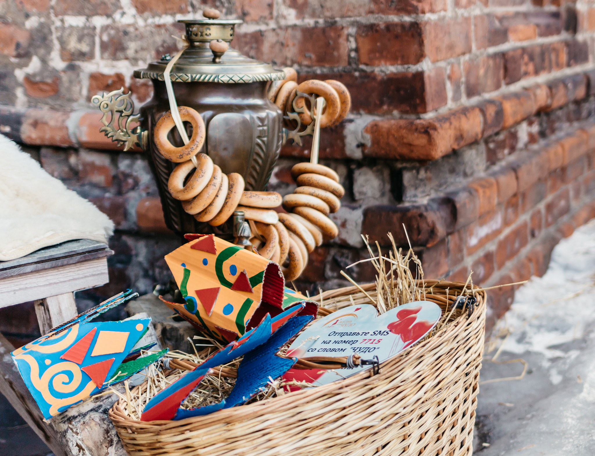 Canon EF 35mm F2 IS USM sample photo. Charity basket photography