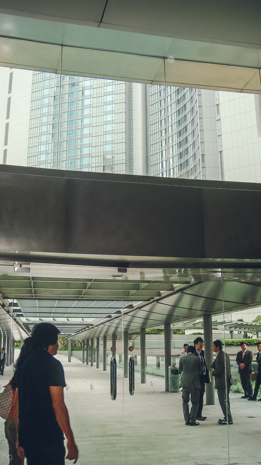 Sony DSC-T200 sample photo. Four seasons hotel hong kong .jpg photography