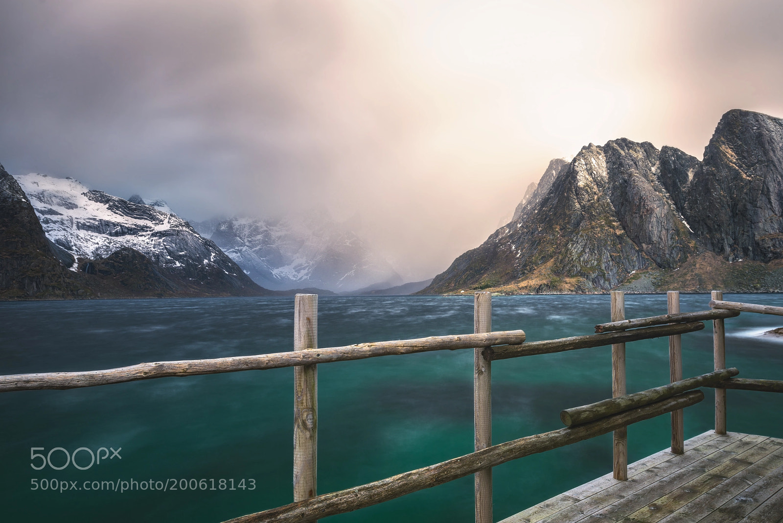 Nikon D810 sample photo. Lofoten hamn y full photography