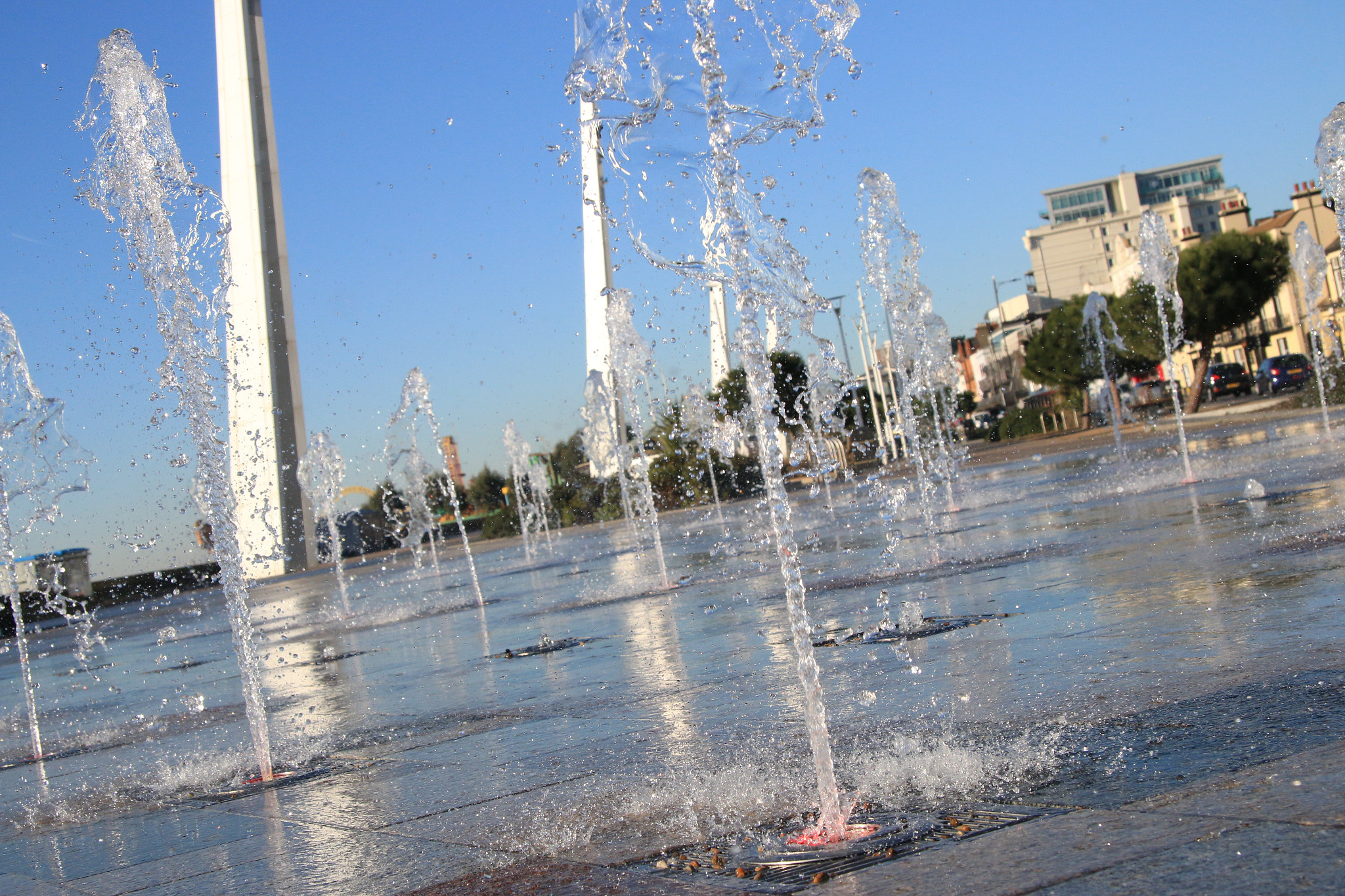Canon EF-S 17-85mm F4-5.6 IS USM sample photo. () photography