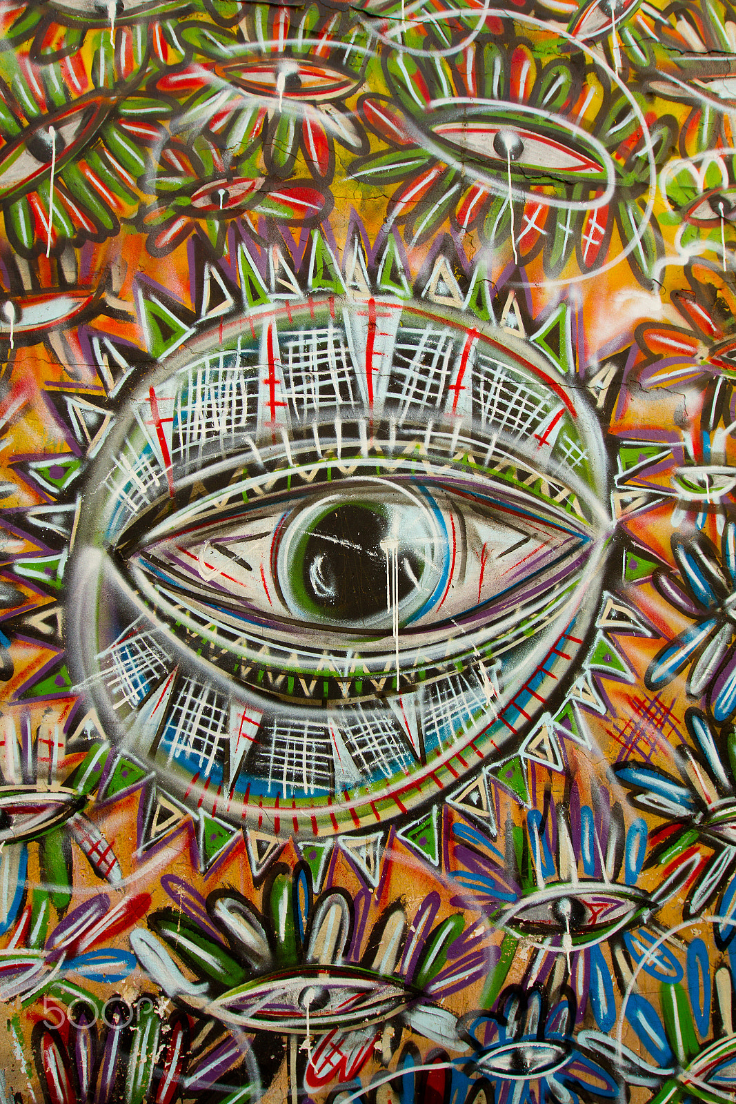 Canon EF 16-35mm F2.8L II USM sample photo. Colorful psychedelic geometric graffiti photography