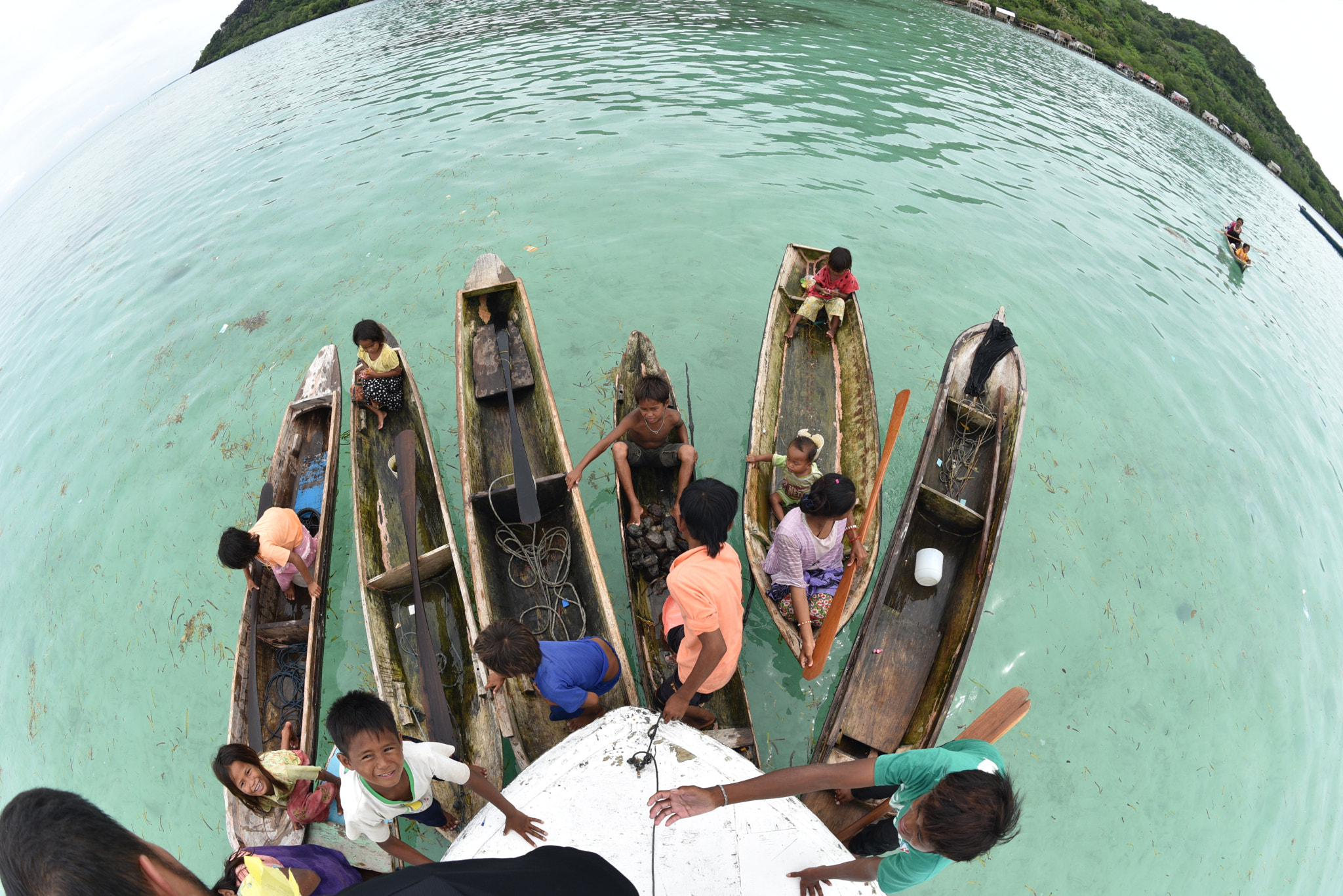 Nikon D750 sample photo. Children on the boat photography