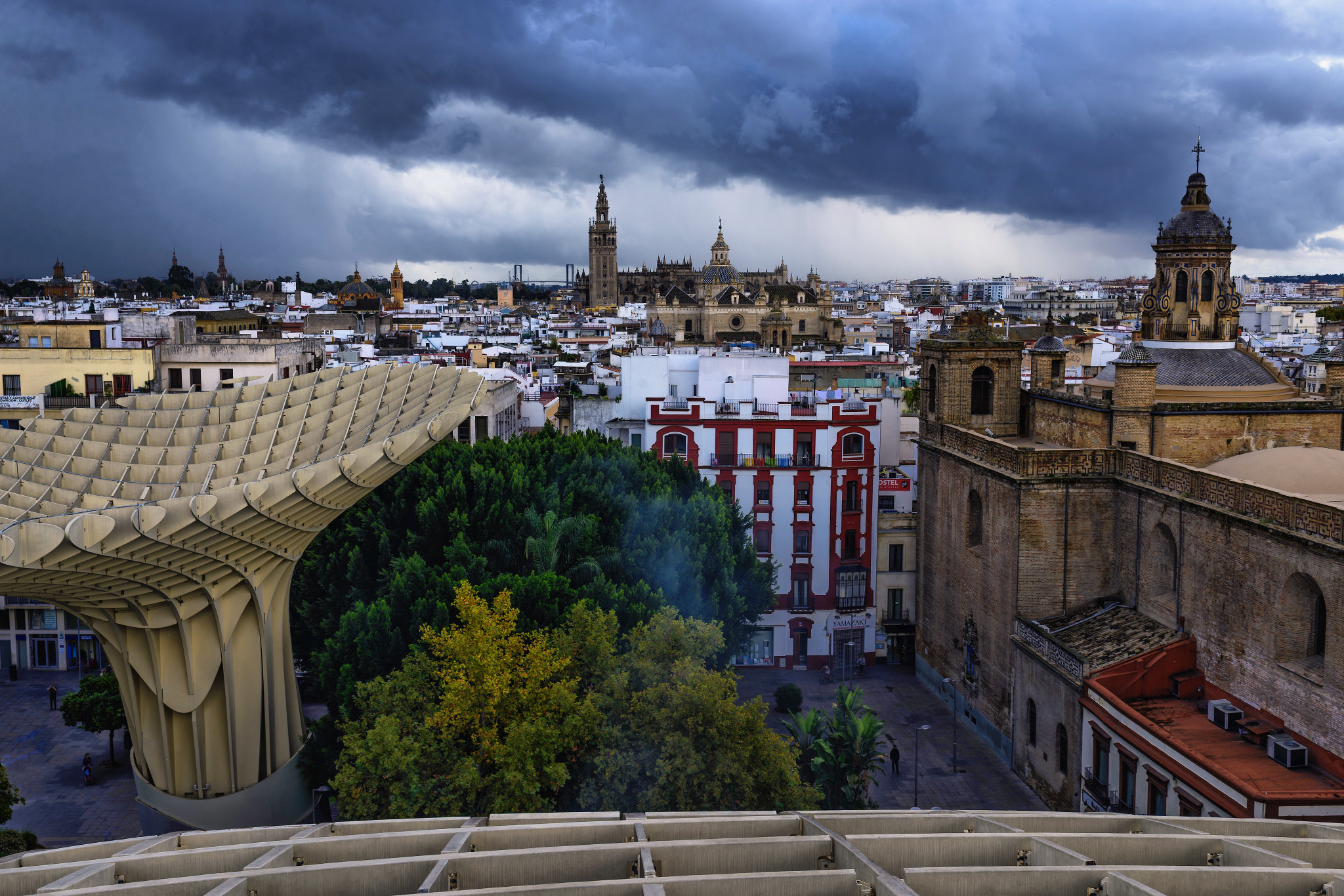Nikon D600 + Nikon AF Nikkor 35mm F2D sample photo. Ciudad de sevilla vista desde metropol parasol , las setas photography