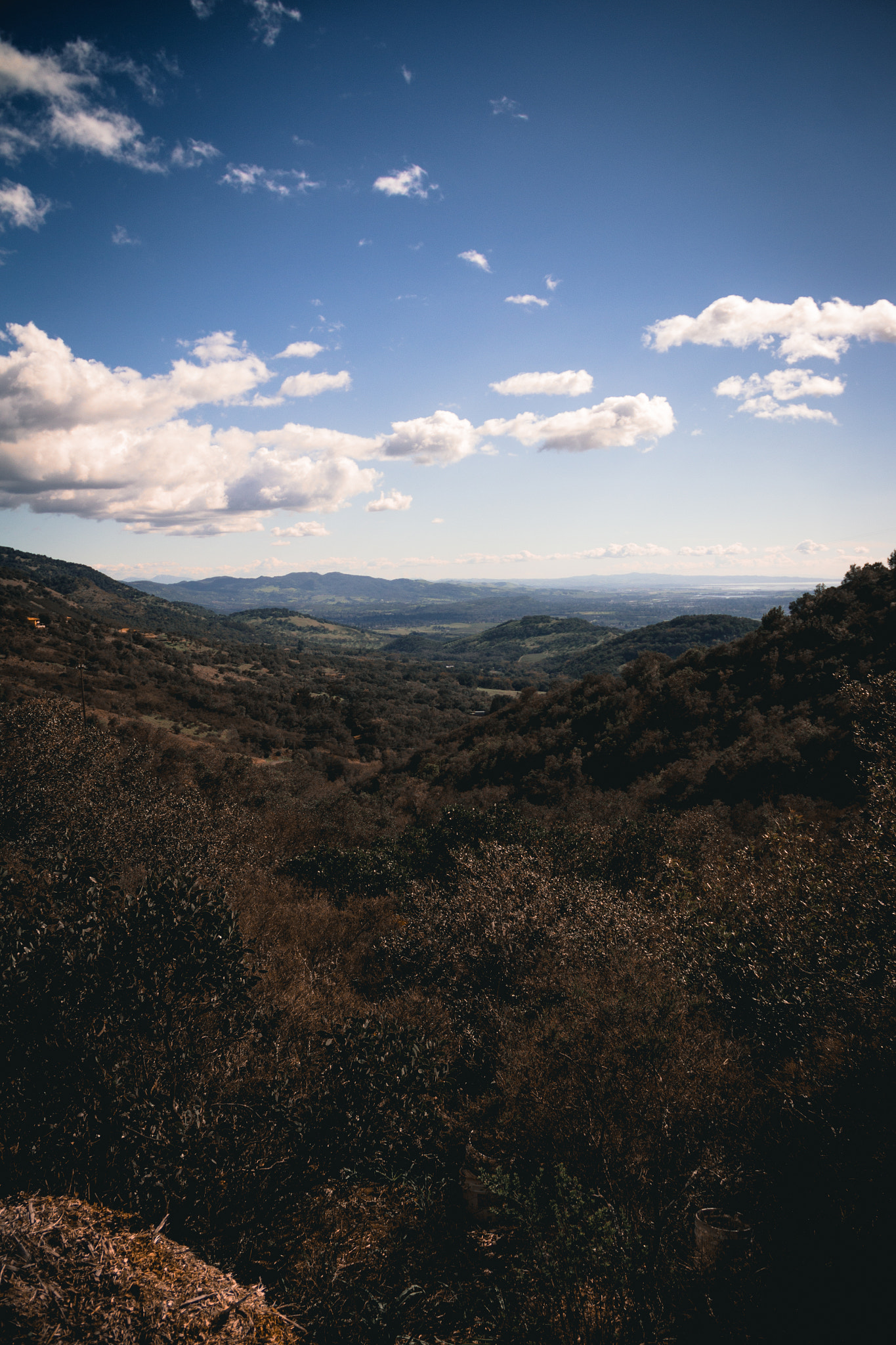 Canon EF-S 18-135mm F3.5-5.6 IS sample photo. Hills photography