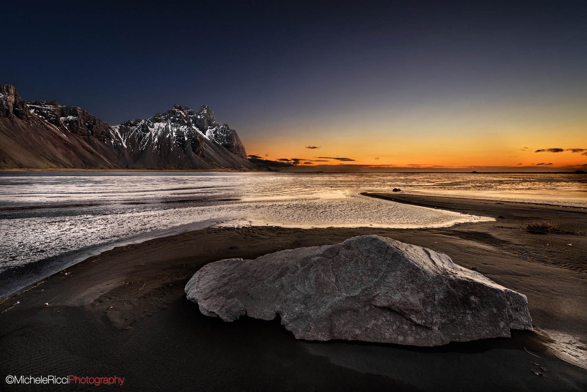 Nikon AF-S Nikkor 14-24mm F2.8G ED sample photo. Dawn of the universe. stokksnes, iceland. photography