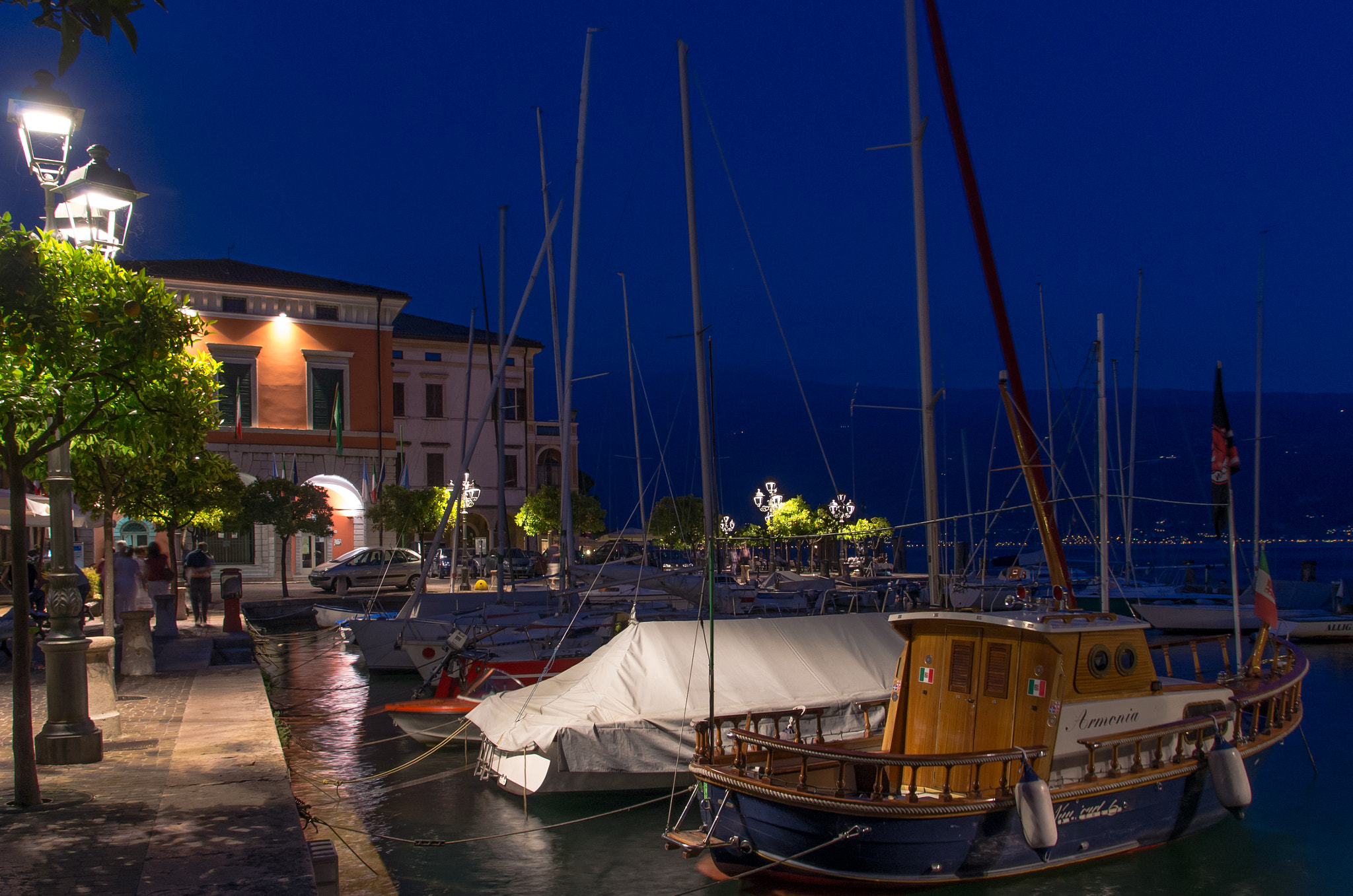 Pentax K-5 sample photo. Evening at lake garda photography