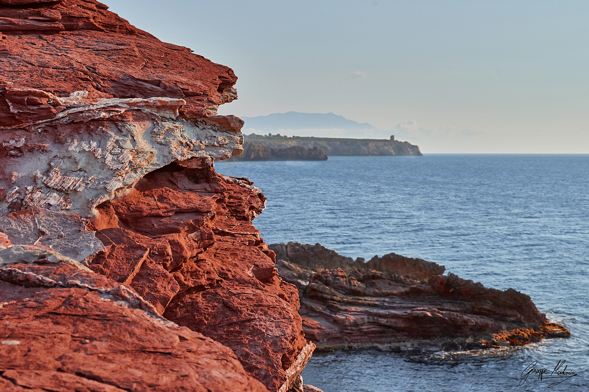 Nikon D3200 + Nikon AF-S DX Nikkor 35mm F1.8G sample photo. Cala rossa - palermo photography