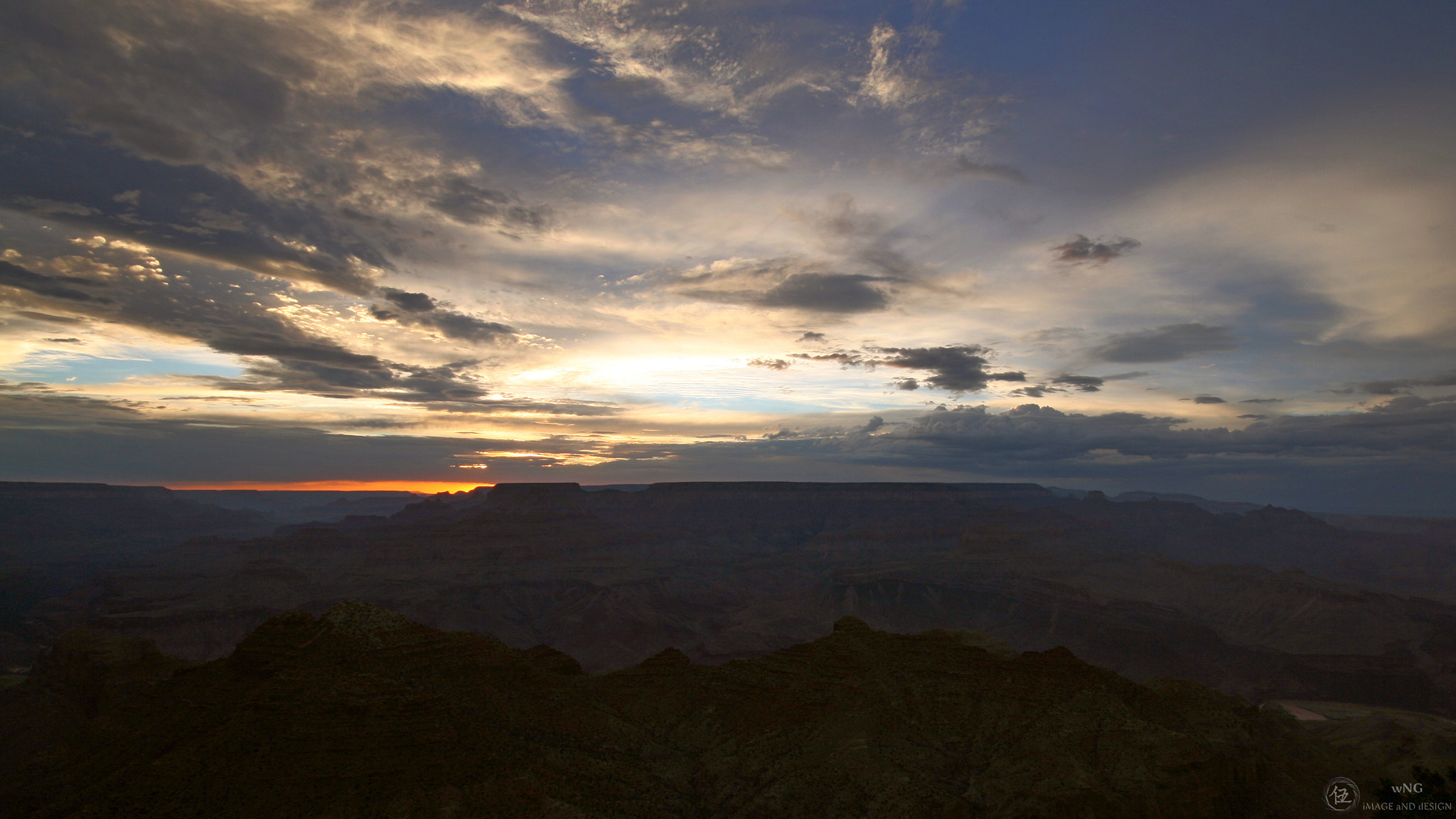 Canon EOS 400D (EOS Digital Rebel XTi / EOS Kiss Digital X) sample photo. South rim sunset photography