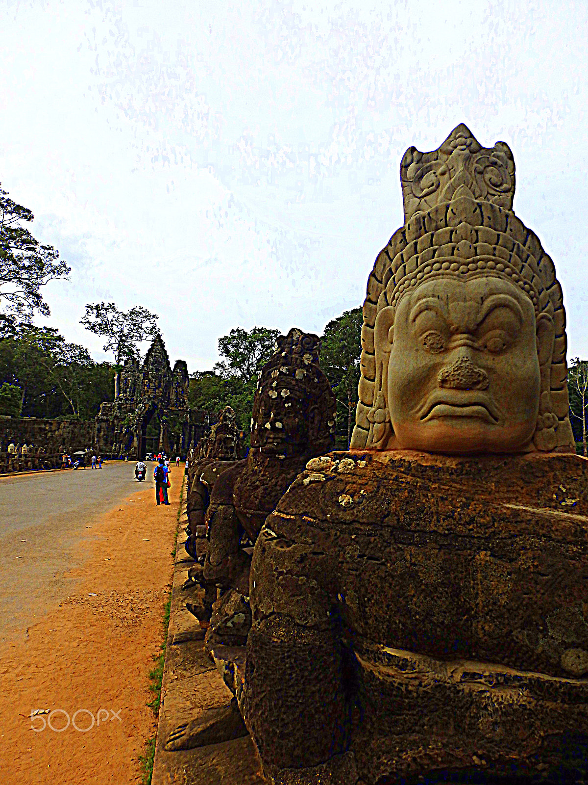 Olympus SZ-16,DZ-105 sample photo. Celestial warrior of angkor thom photography