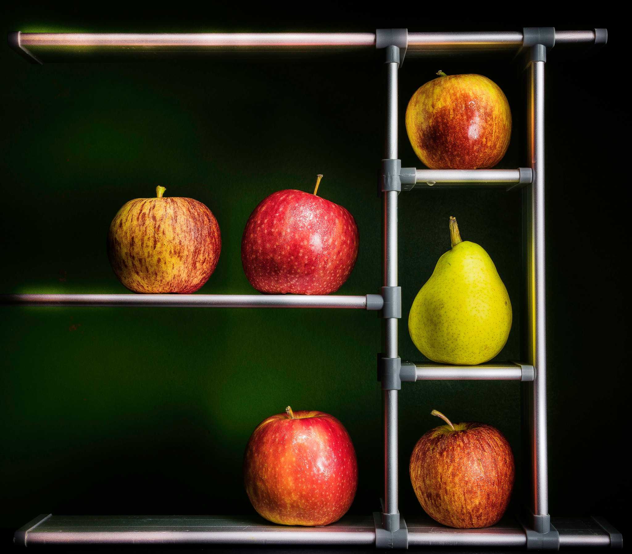Sony a7R + Sony Sonnar T* FE 55mm F1.8 ZA sample photo. Odd one out photography
