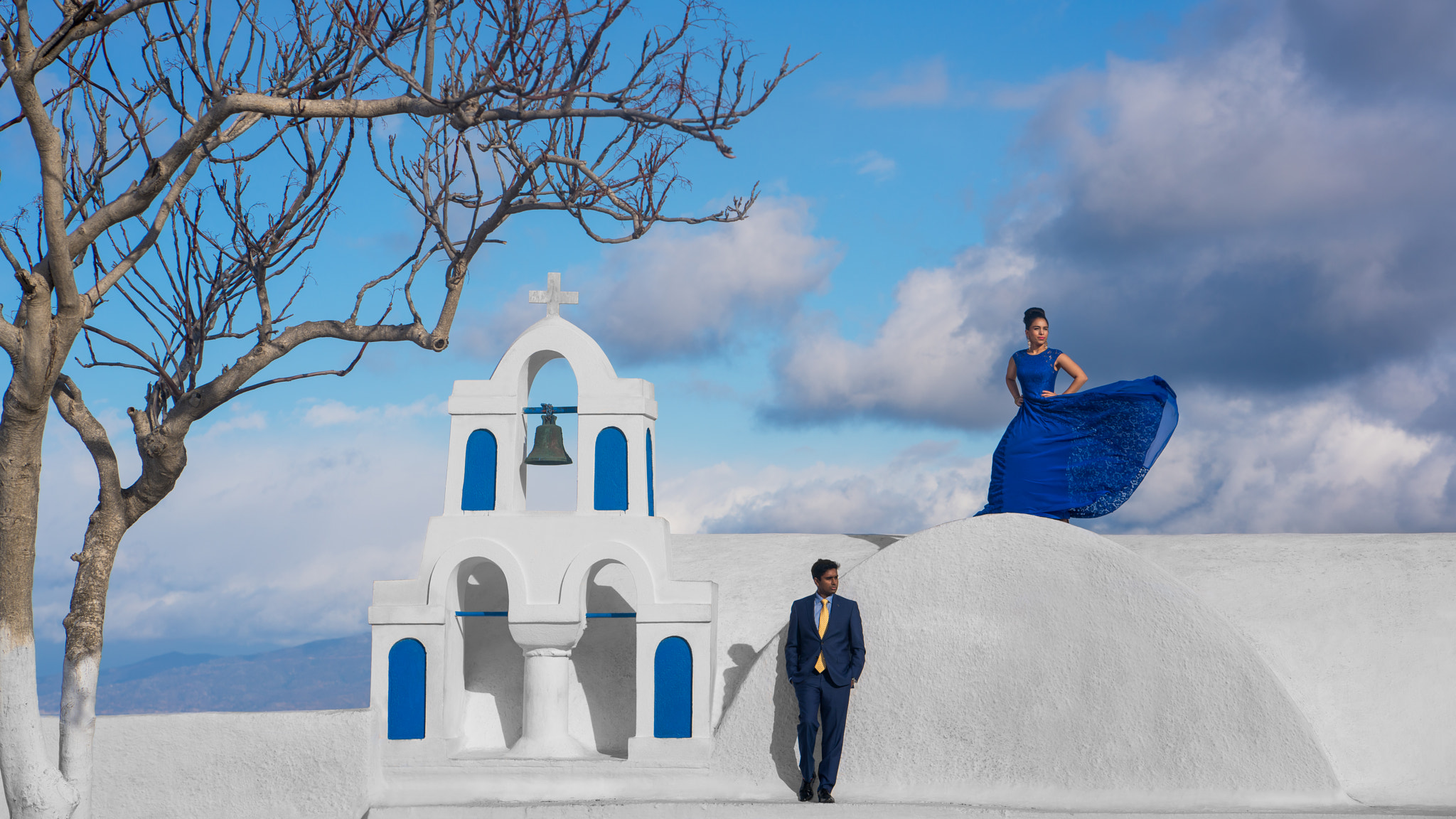 ZEISS Batis 85mm F1.8 sample photo. Shades of santorini photography