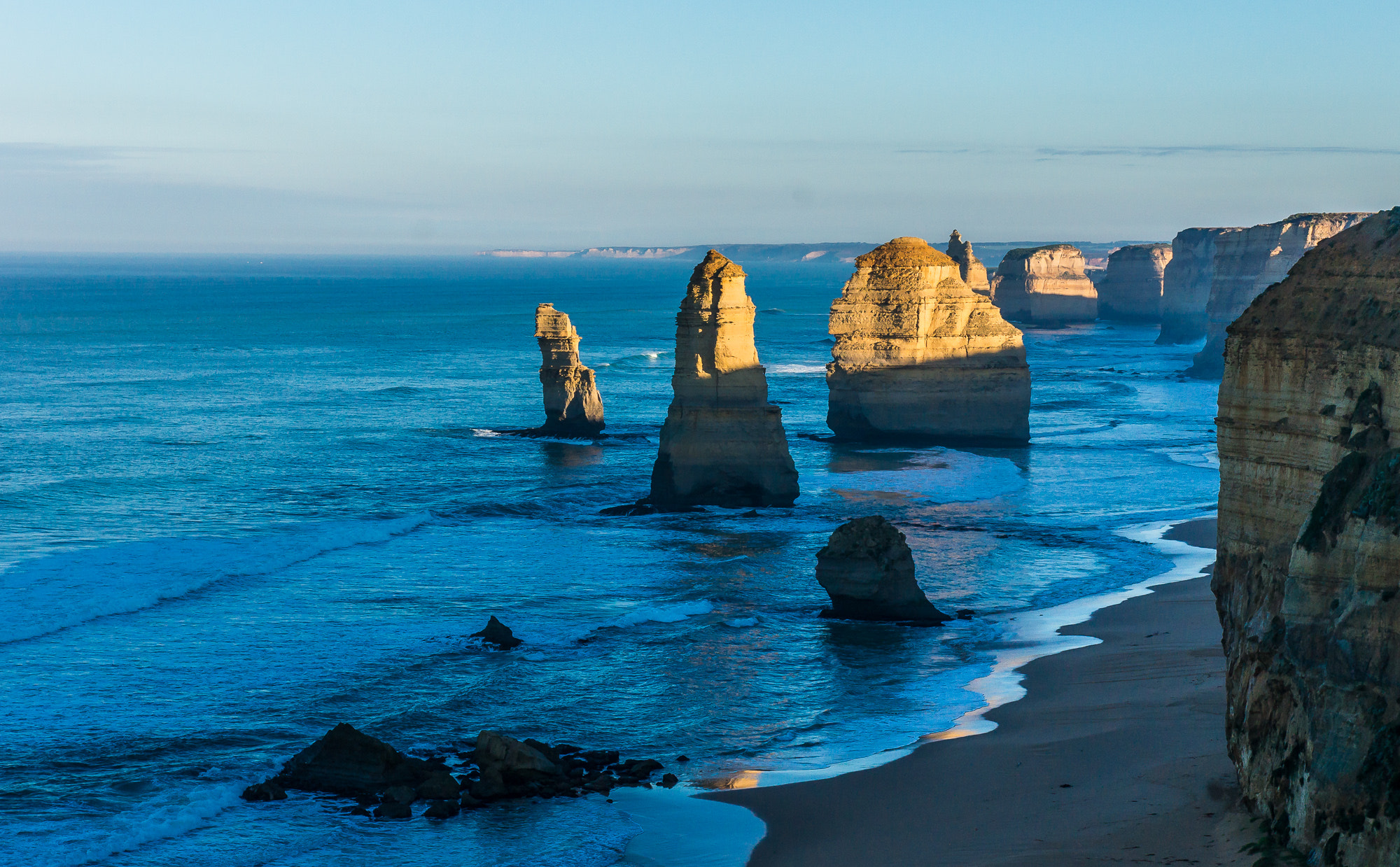 Sony Alpha DSLR-A550 + Sony DT 16-105mm F3.5-5.6 sample photo. Great ocean road. victoria photography