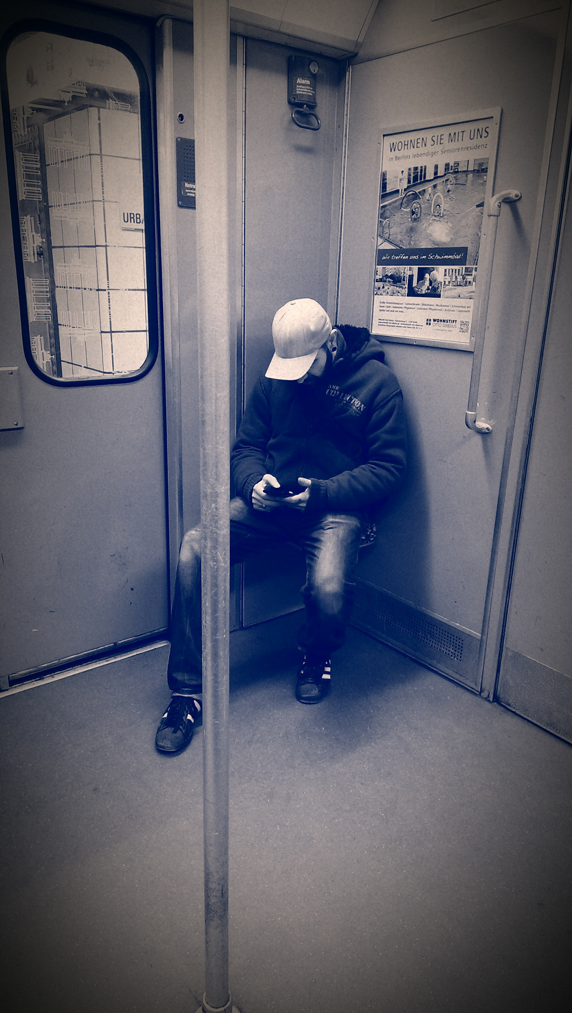 HTC ONE GOOGLE PLAY EDITION sample photo. The man in the train photography