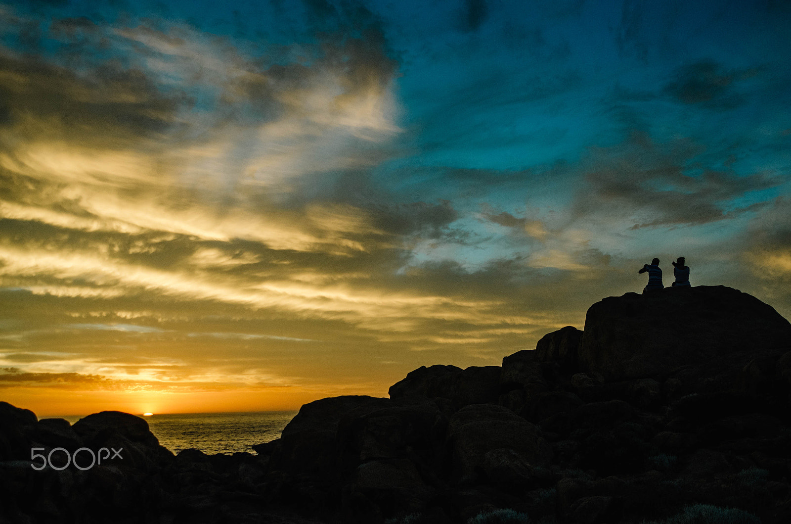 Sigma 24-70mm F2.8 EX DG HSM sample photo. Sunset at coast photography