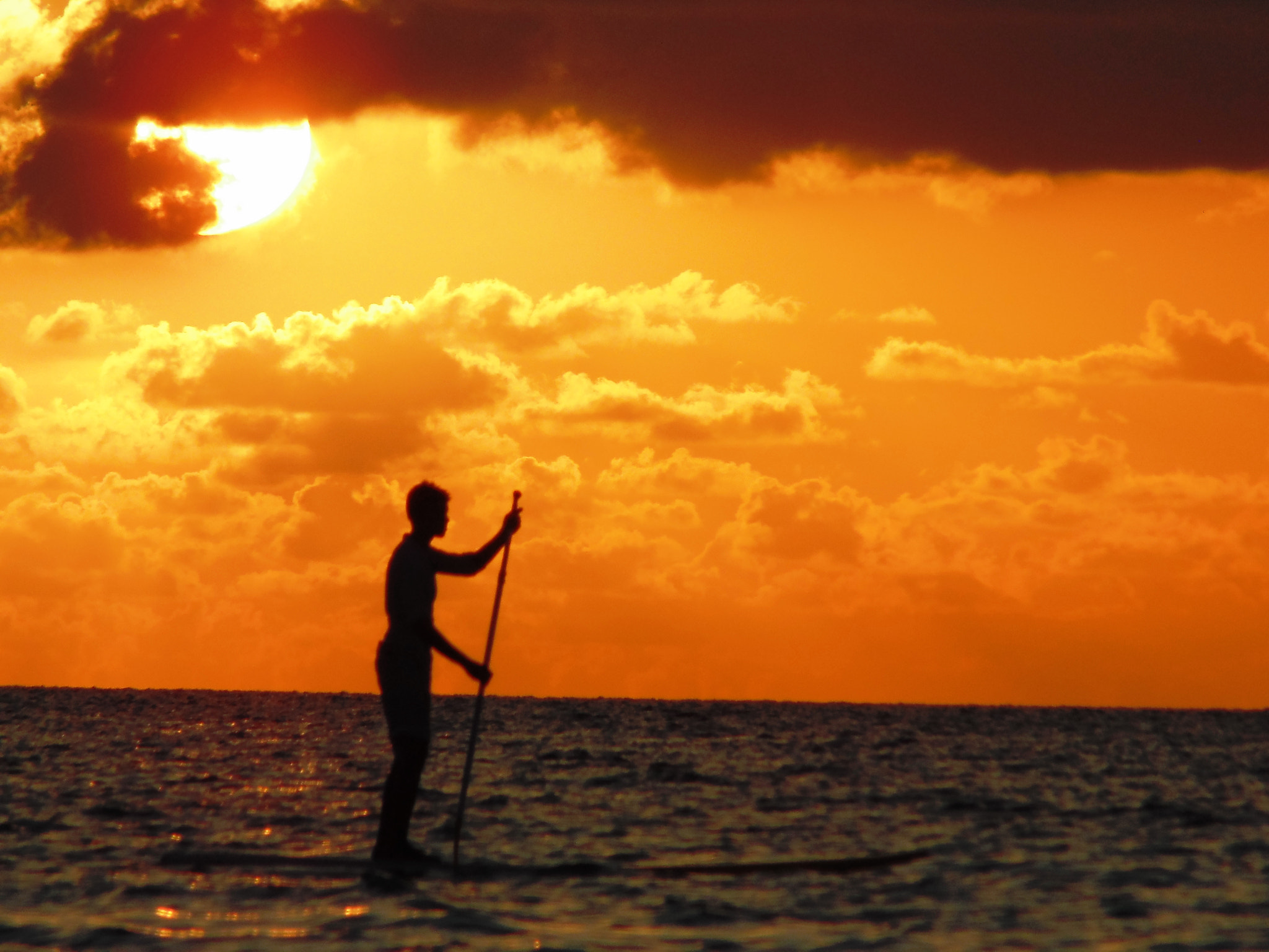 Sony DSC-H100 sample photo. Sunset stand-up paddle... laamu photography