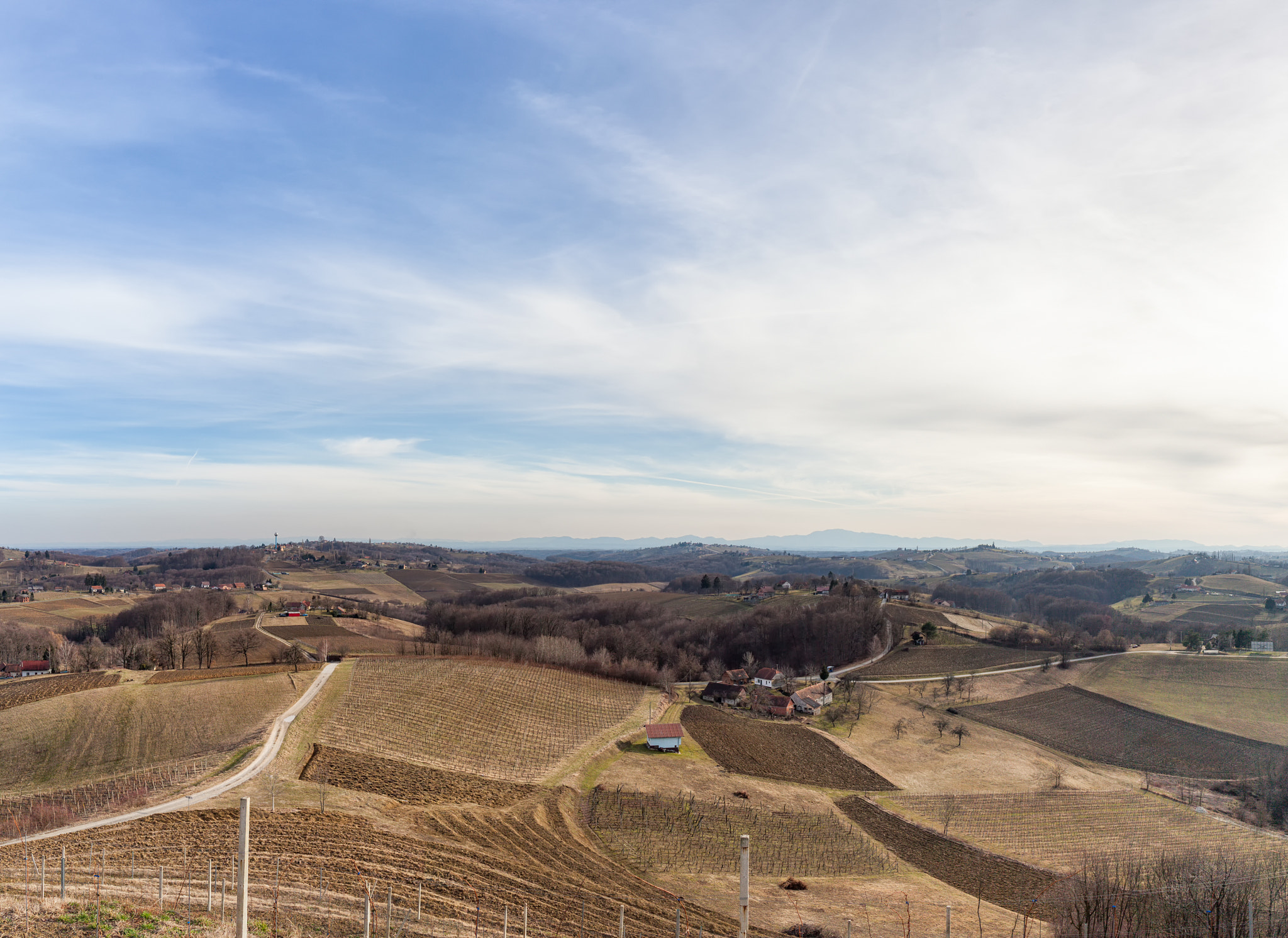 Canon EOS 5D Mark II sample photo. Spring is greening međimurje photography