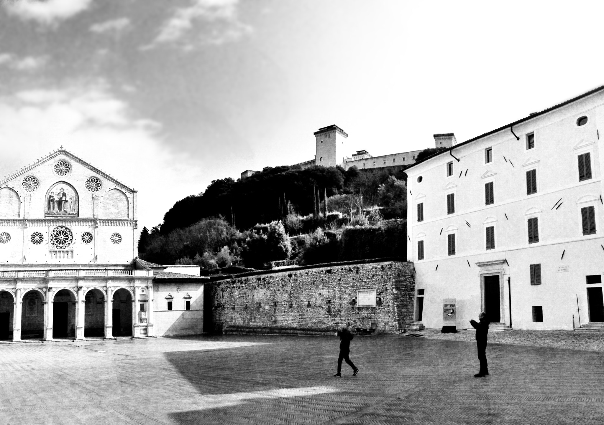LG G FLEX2 sample photo. Spoleto: fotoricordo @ piazza duomo photography