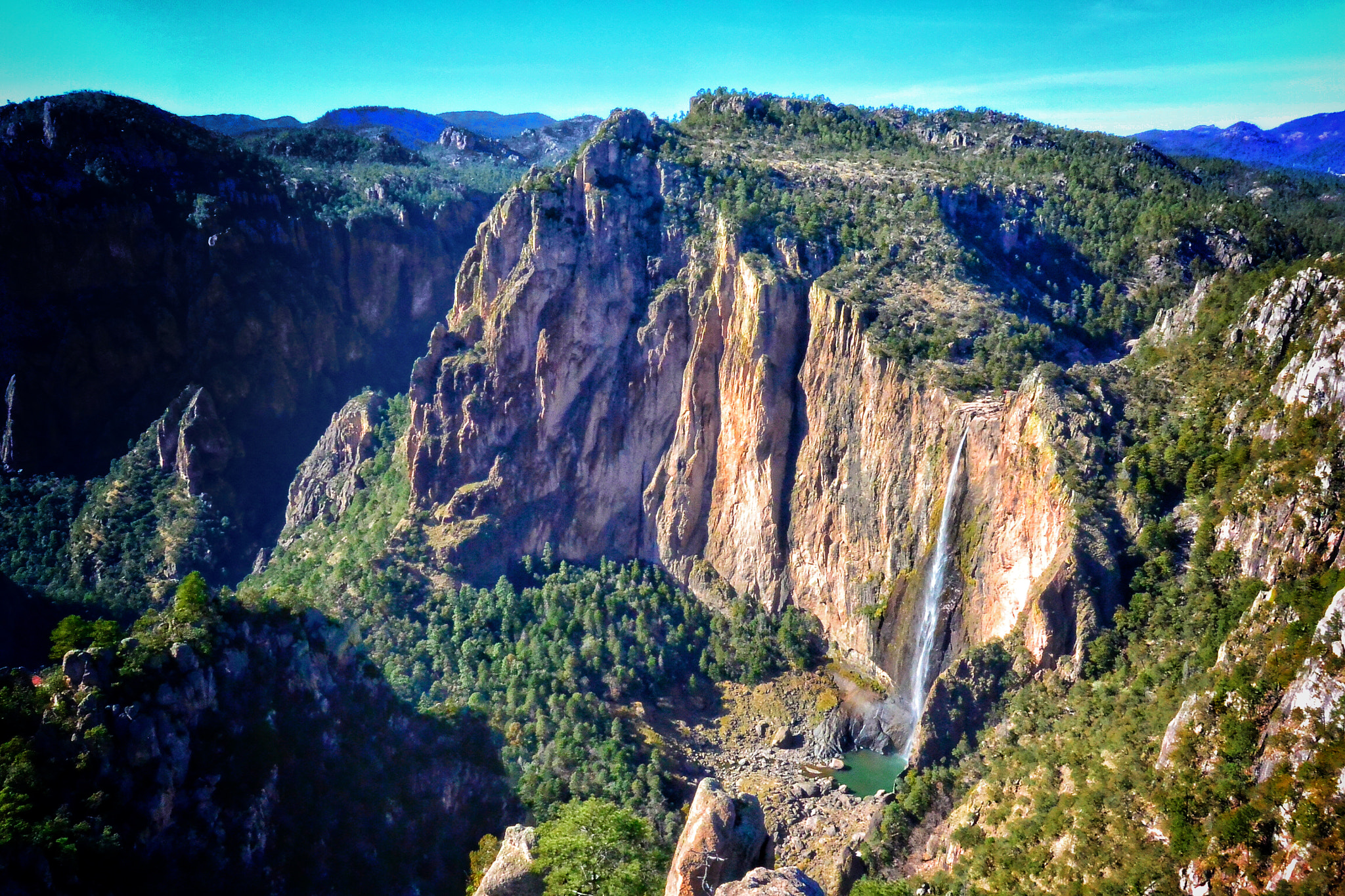 Nikon 1 V2 sample photo. Sierra tarahumara ..... barrancas del cobre photography