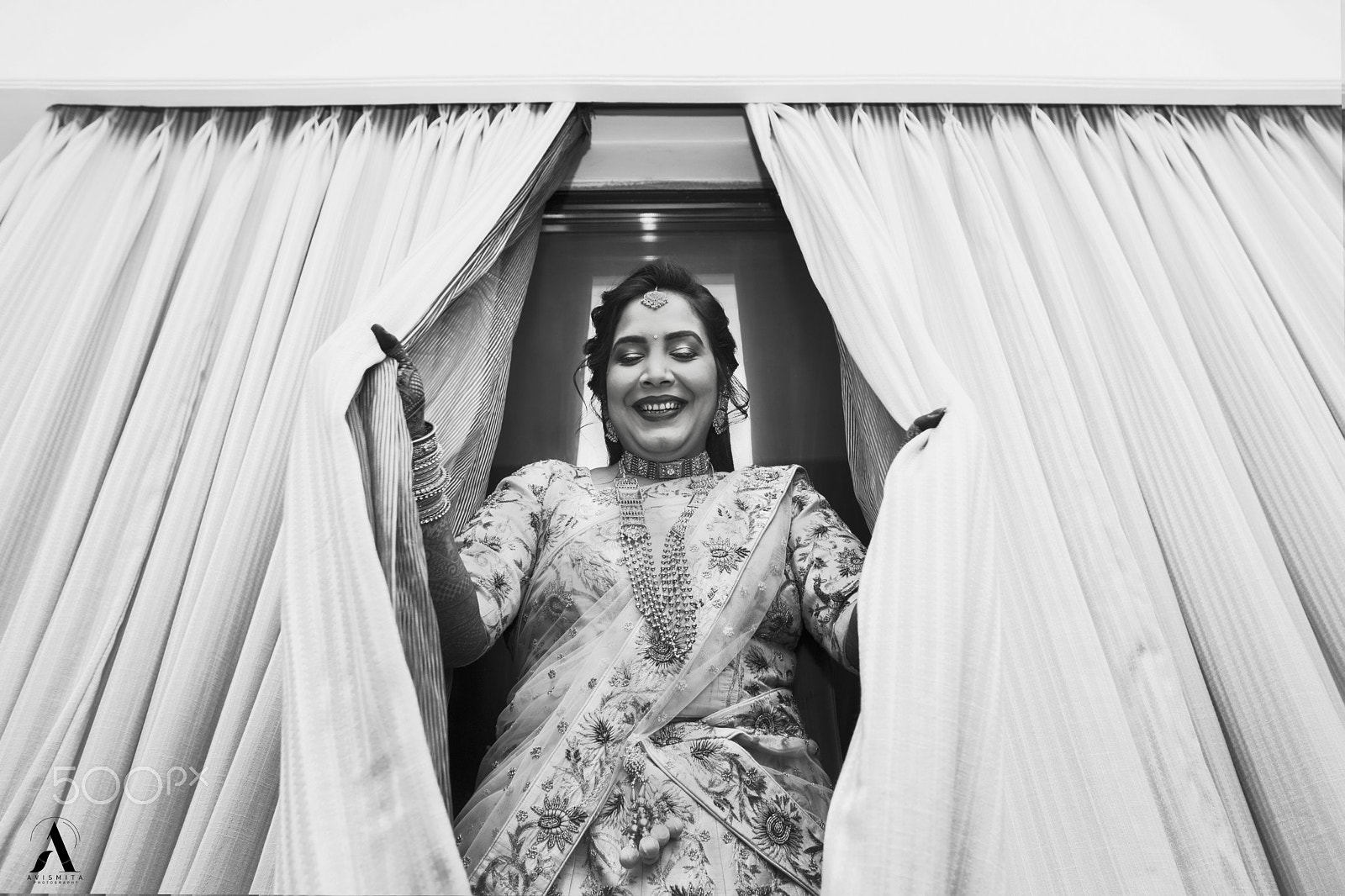 Nikon AF Nikkor 24mm F2.8D sample photo. When black & white makes her beauty timeless .. photography