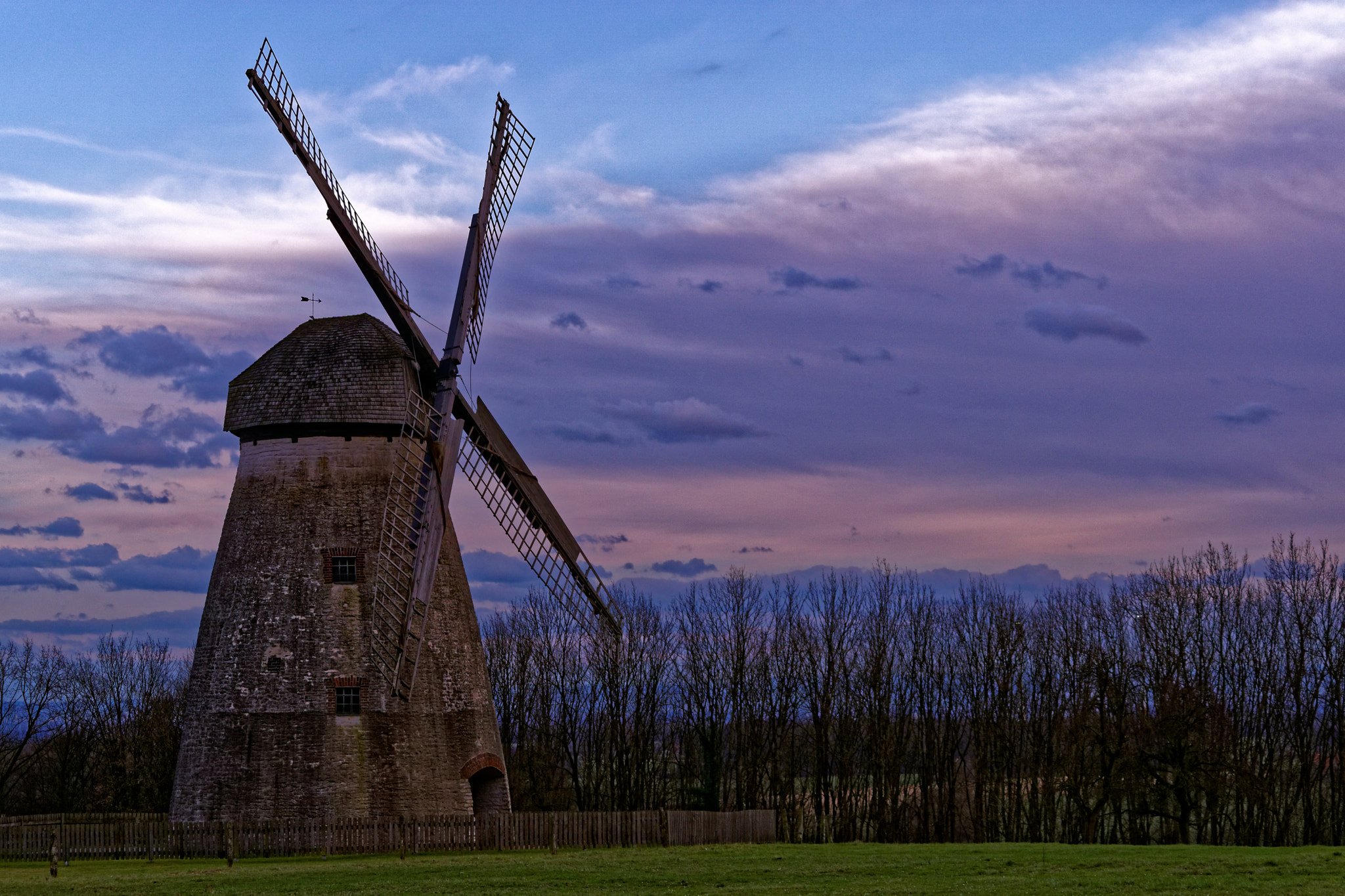 Sony DT 55-200mm F4-5.6 SAM sample photo. Windmill photography