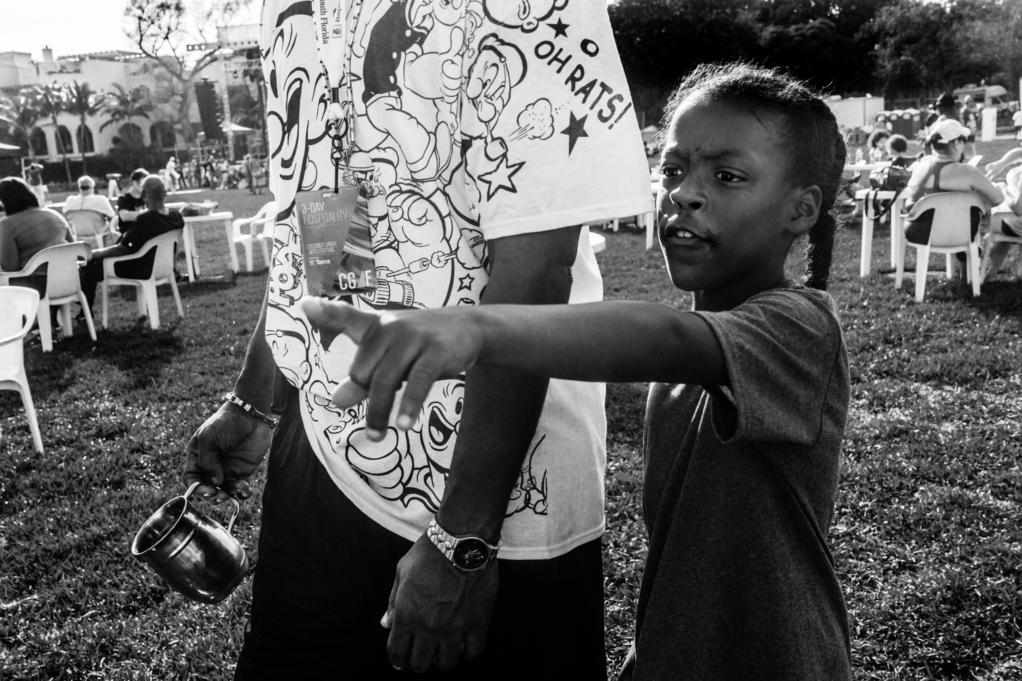 35mm F2.0 sample photo. People of miami - i think is that way... photography