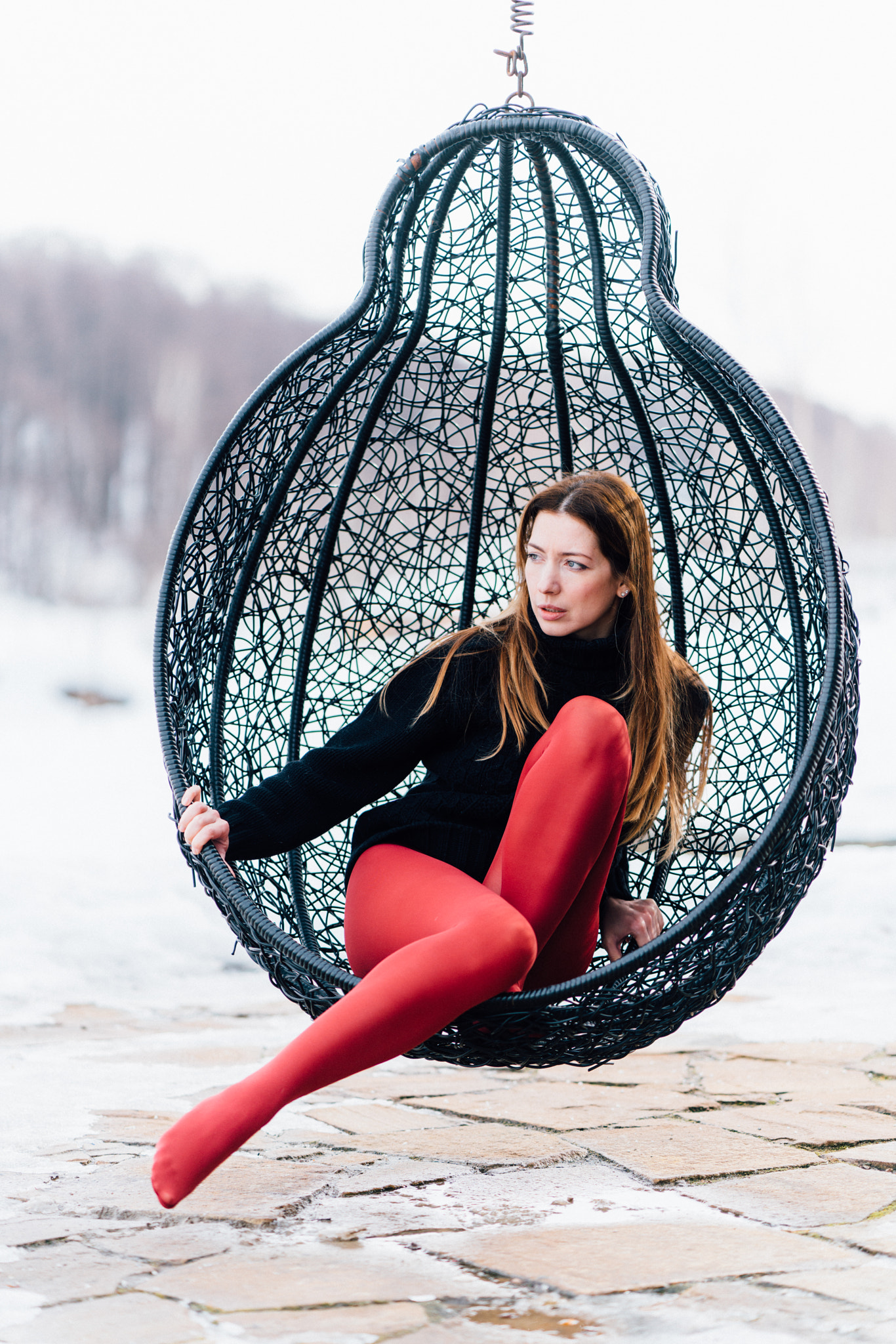 ZEISS Batis 85mm F1.8 sample photo. Red tights photography